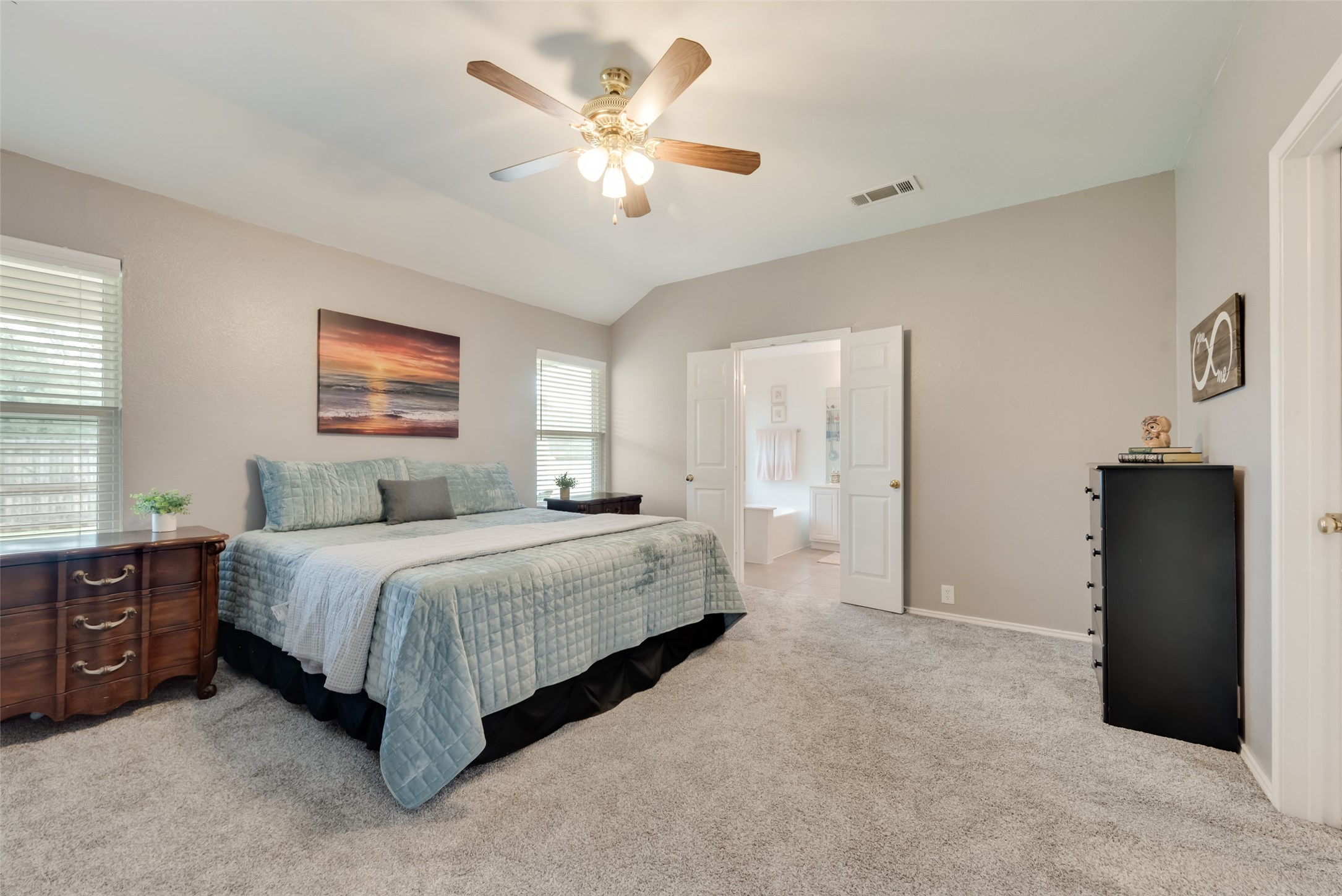 2801 Crater Lake Lane