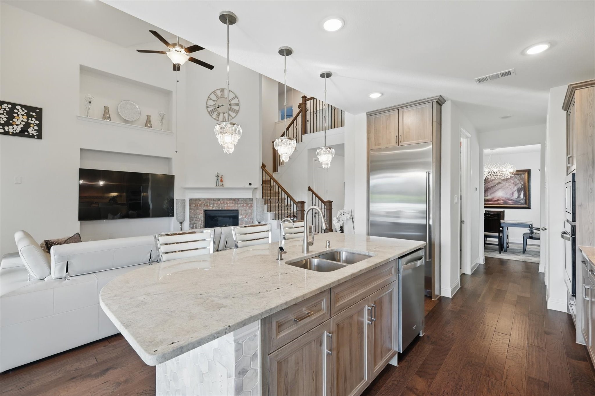 14329 Home Trail