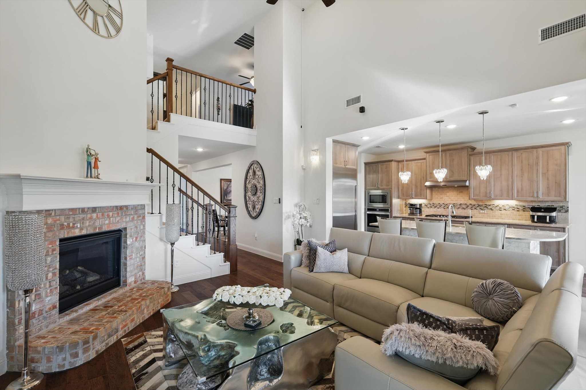 14329 Home Trail
