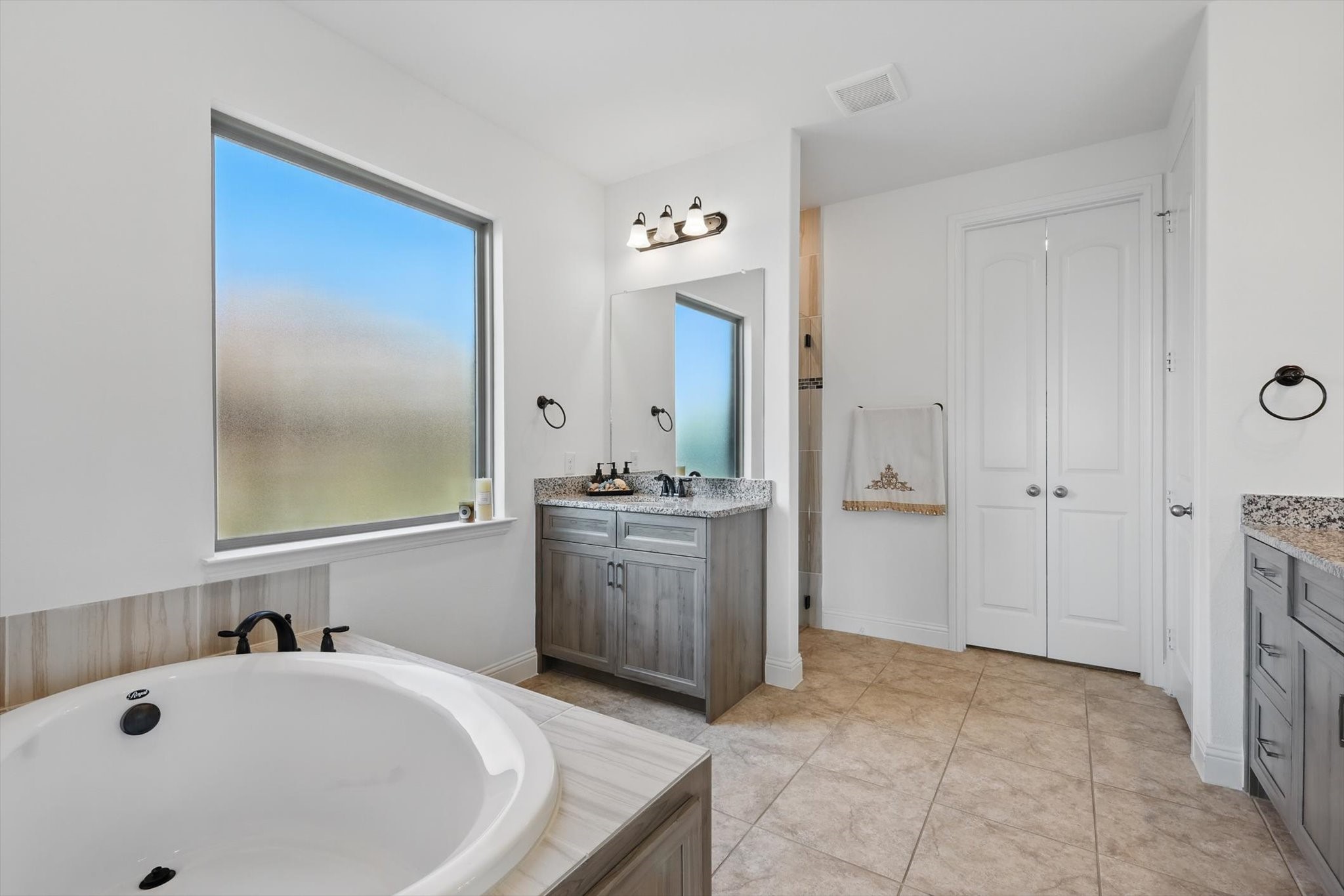 14329 Home Trail