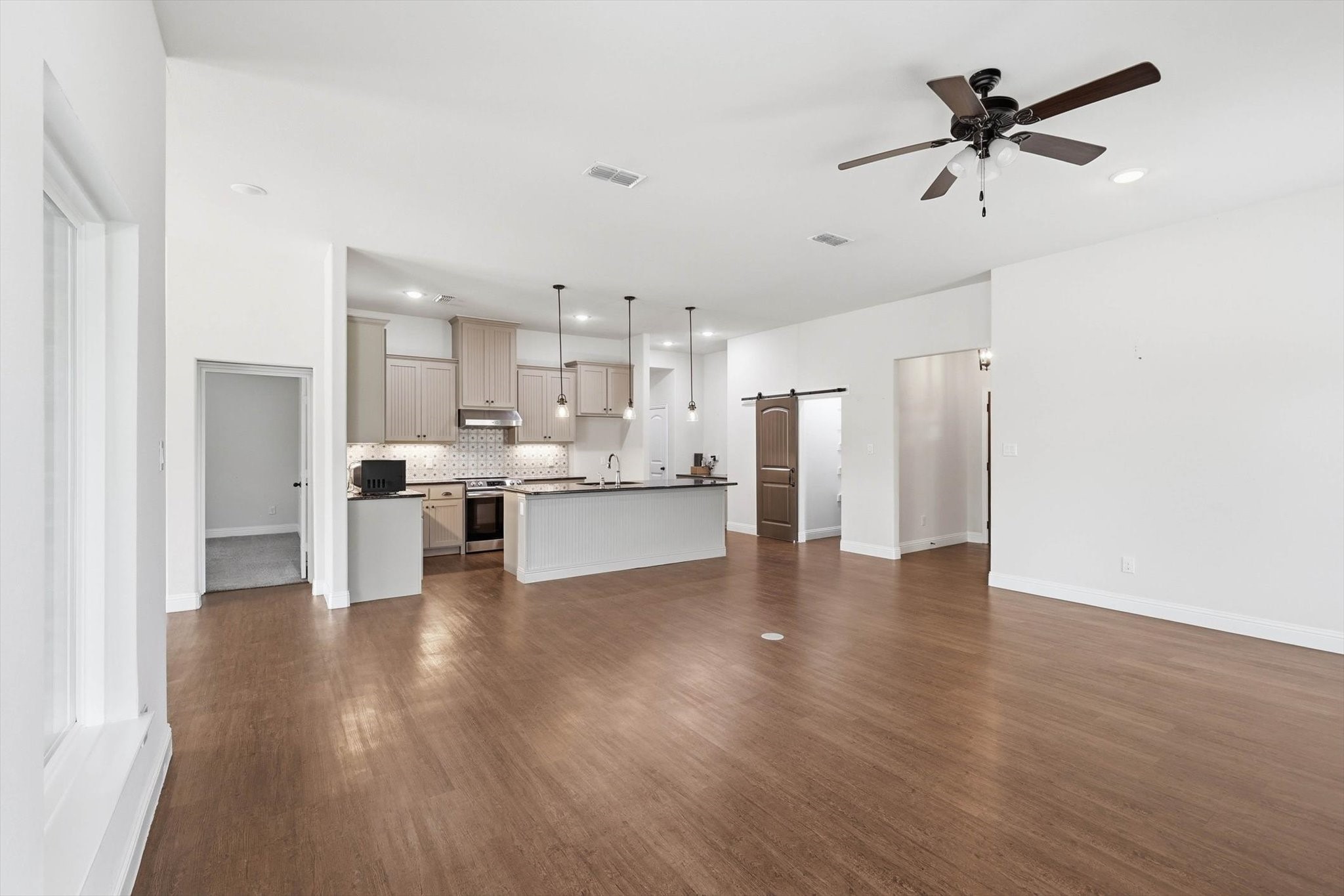 5013 Diamond Drive