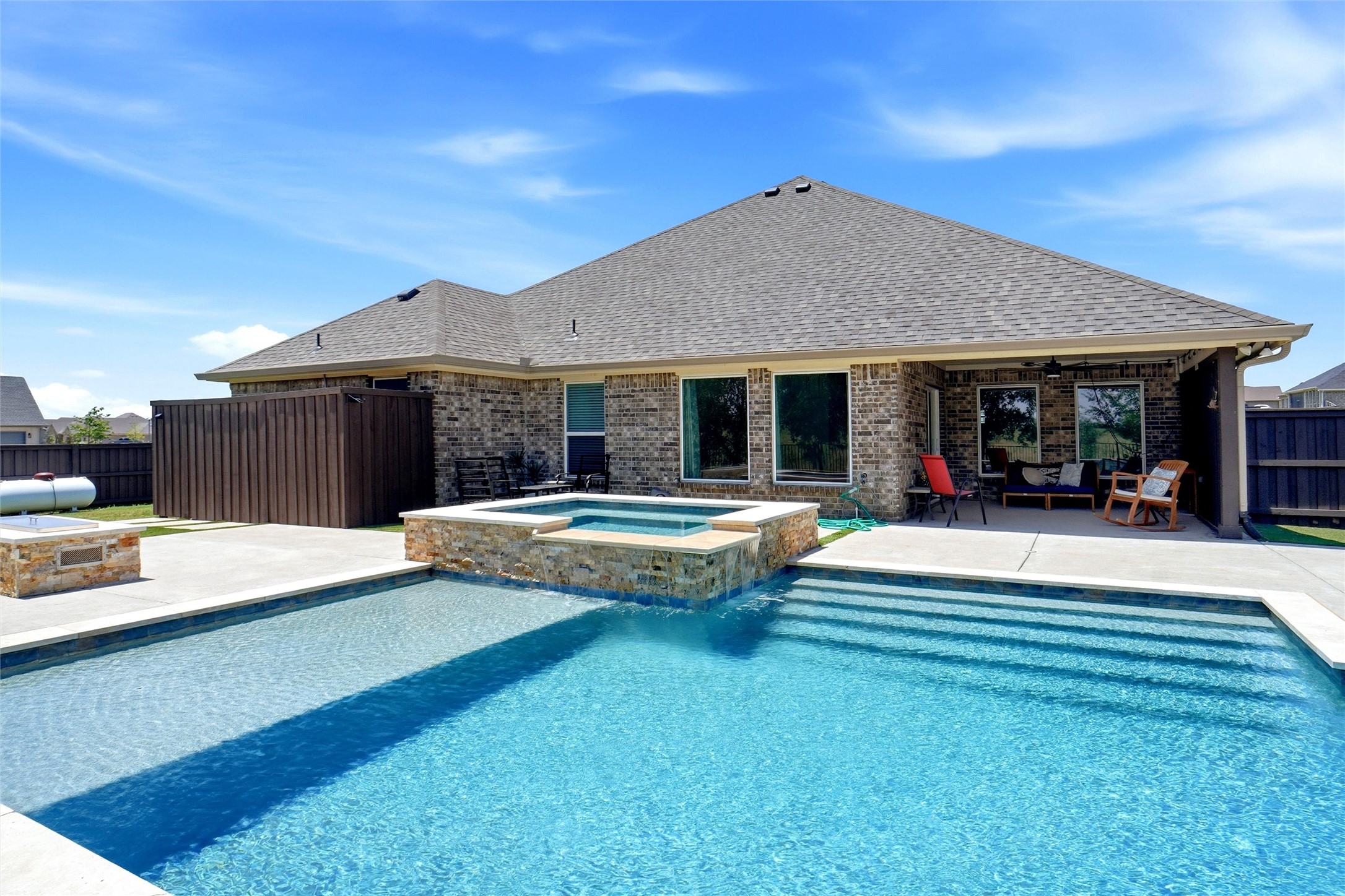 5013 Diamond Drive