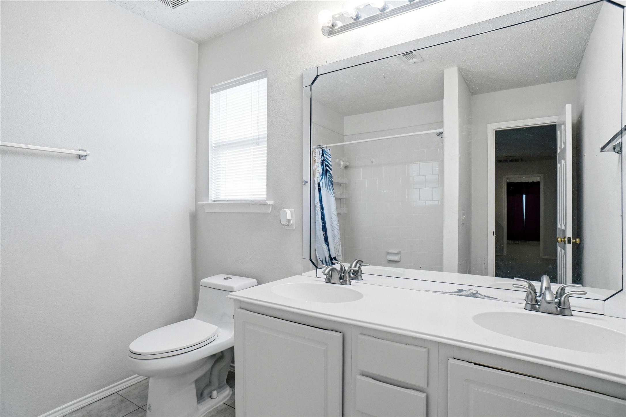 3220 Herring Court