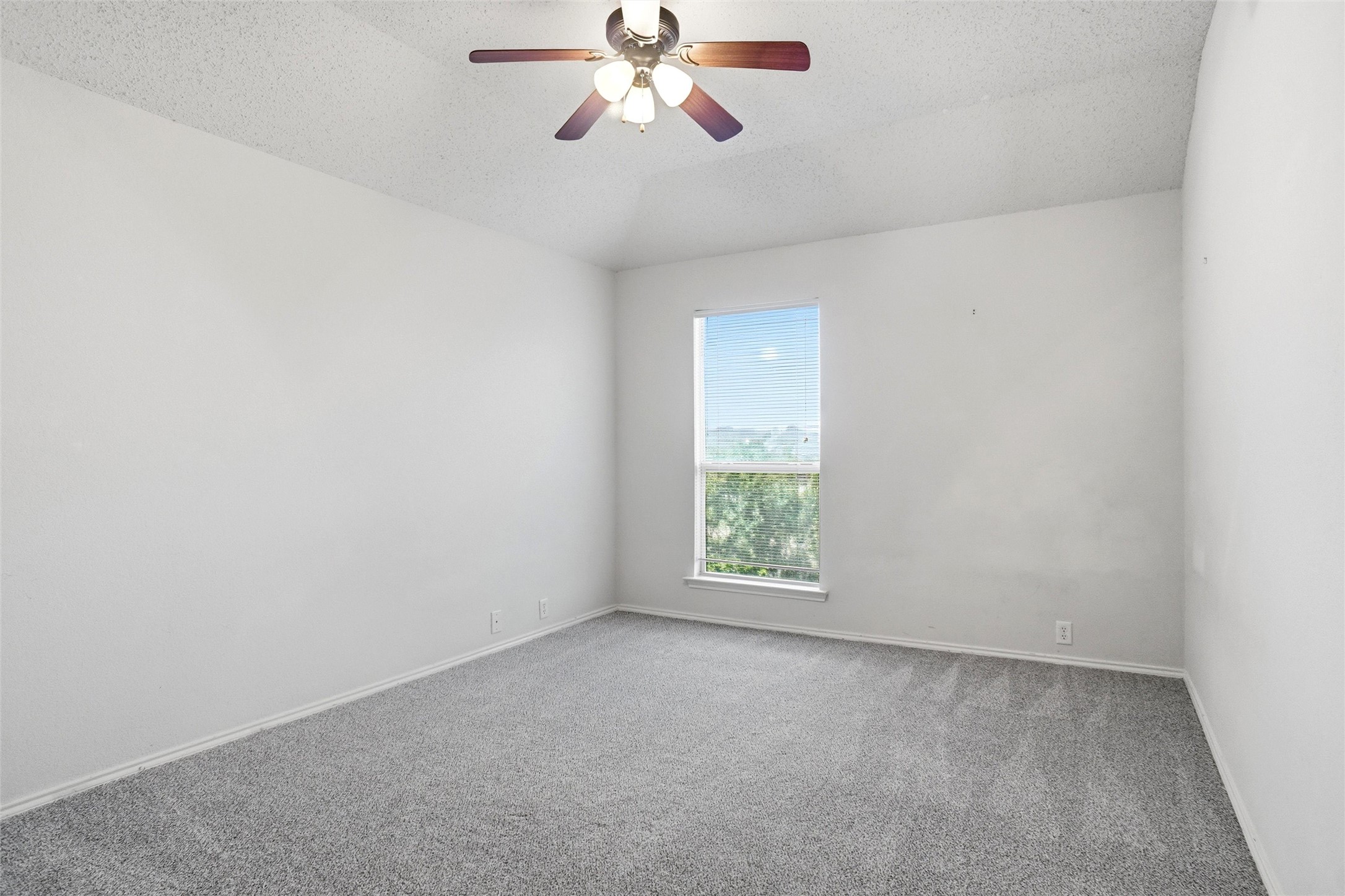 3220 Herring Court
