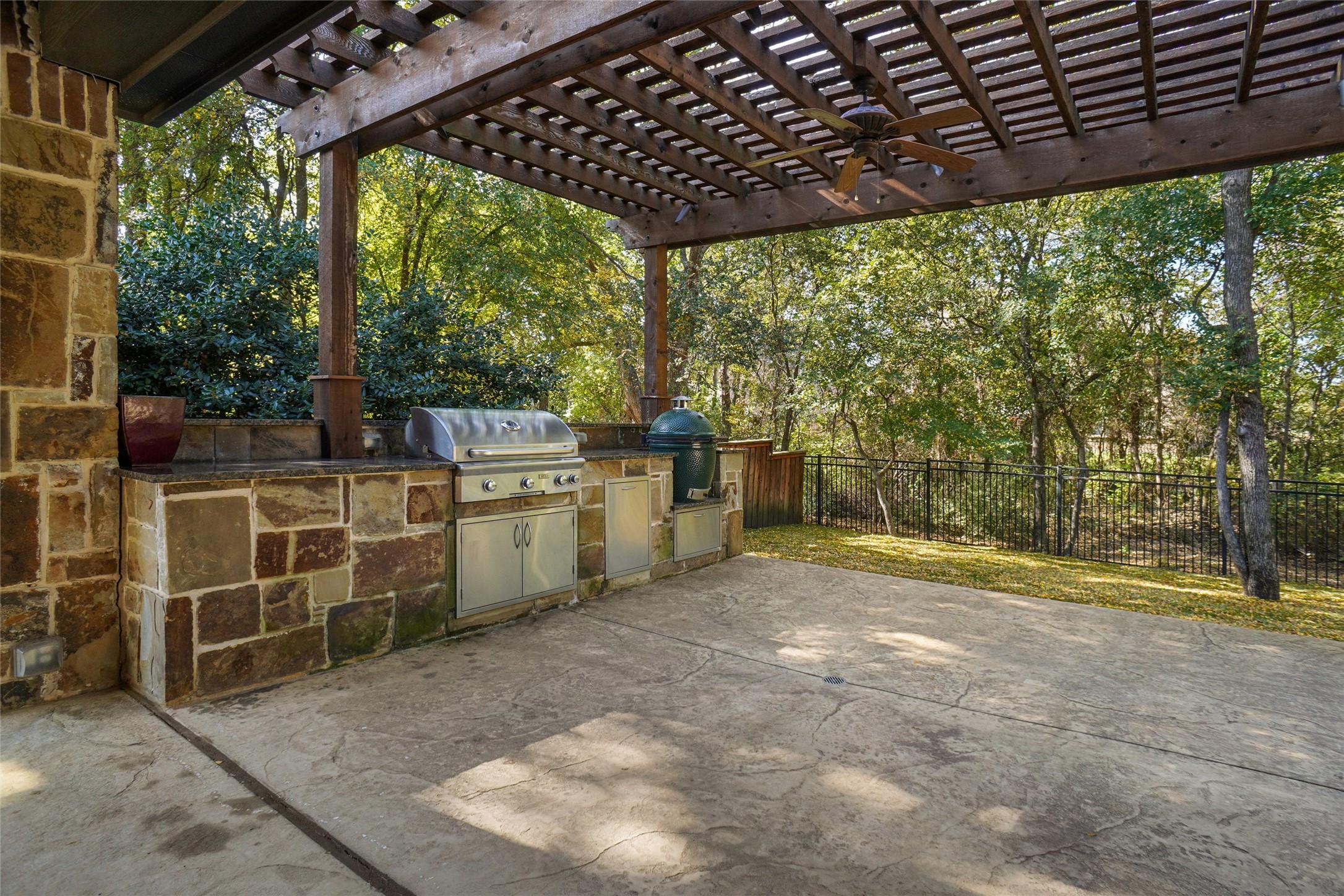 1813 Broughton Drive