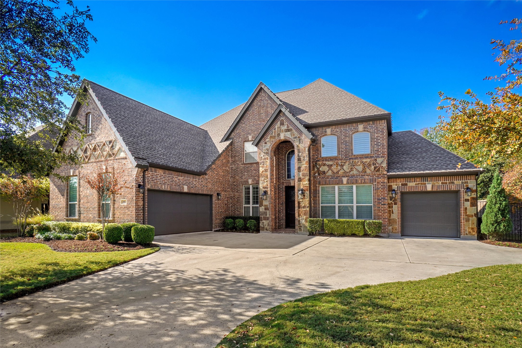 1813 Broughton Drive