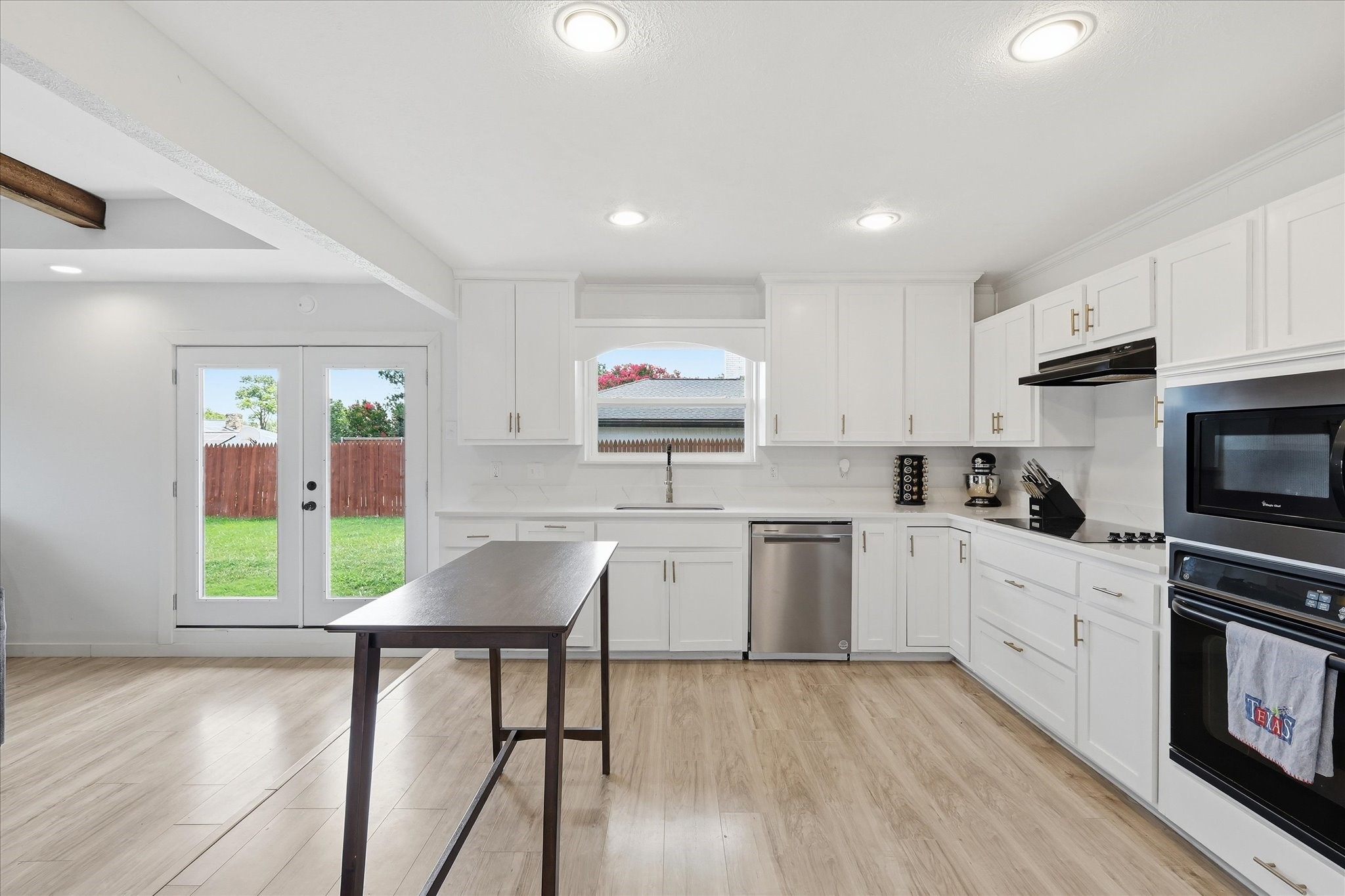 1513 Chisolm Trail