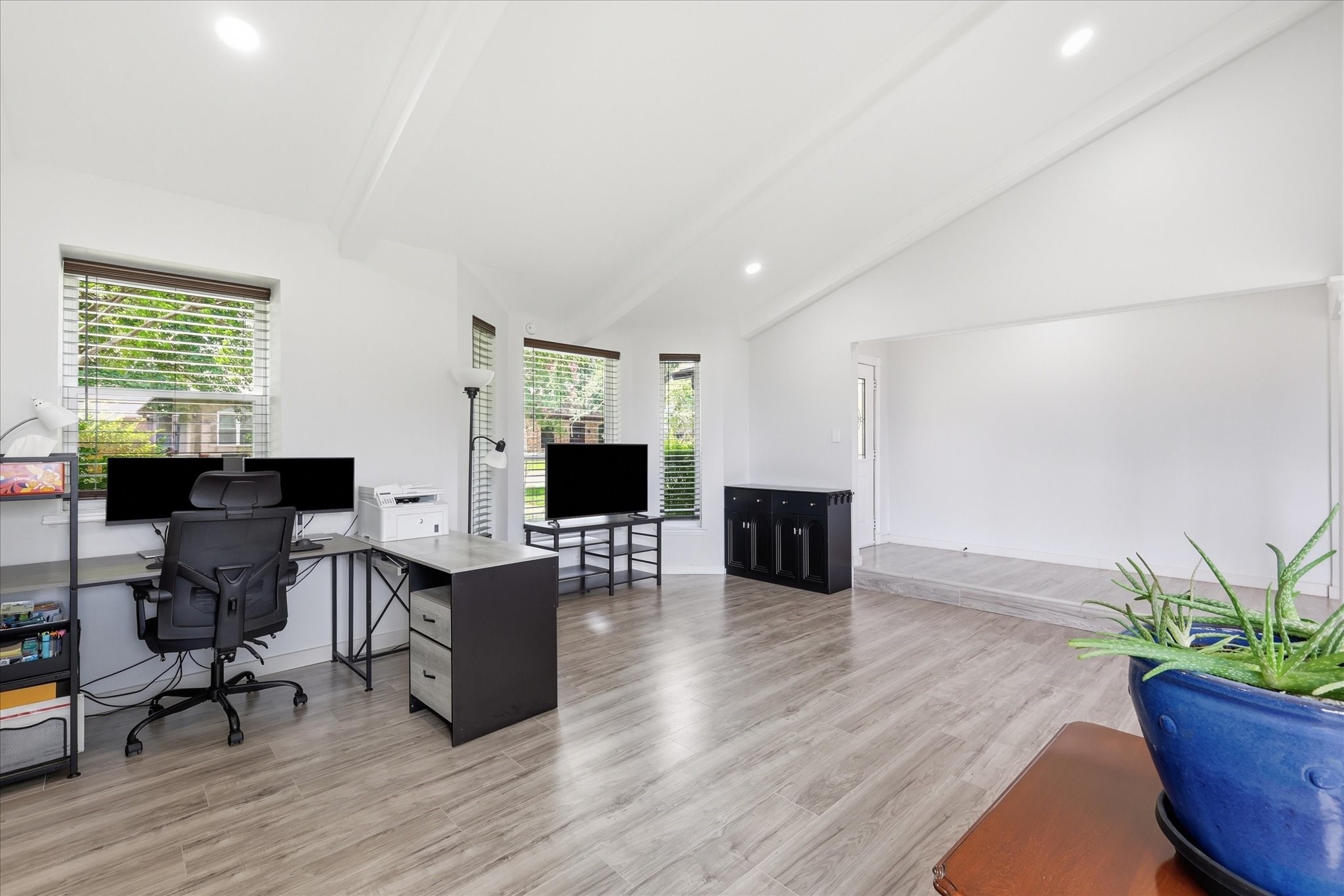 1513 Chisolm Trail