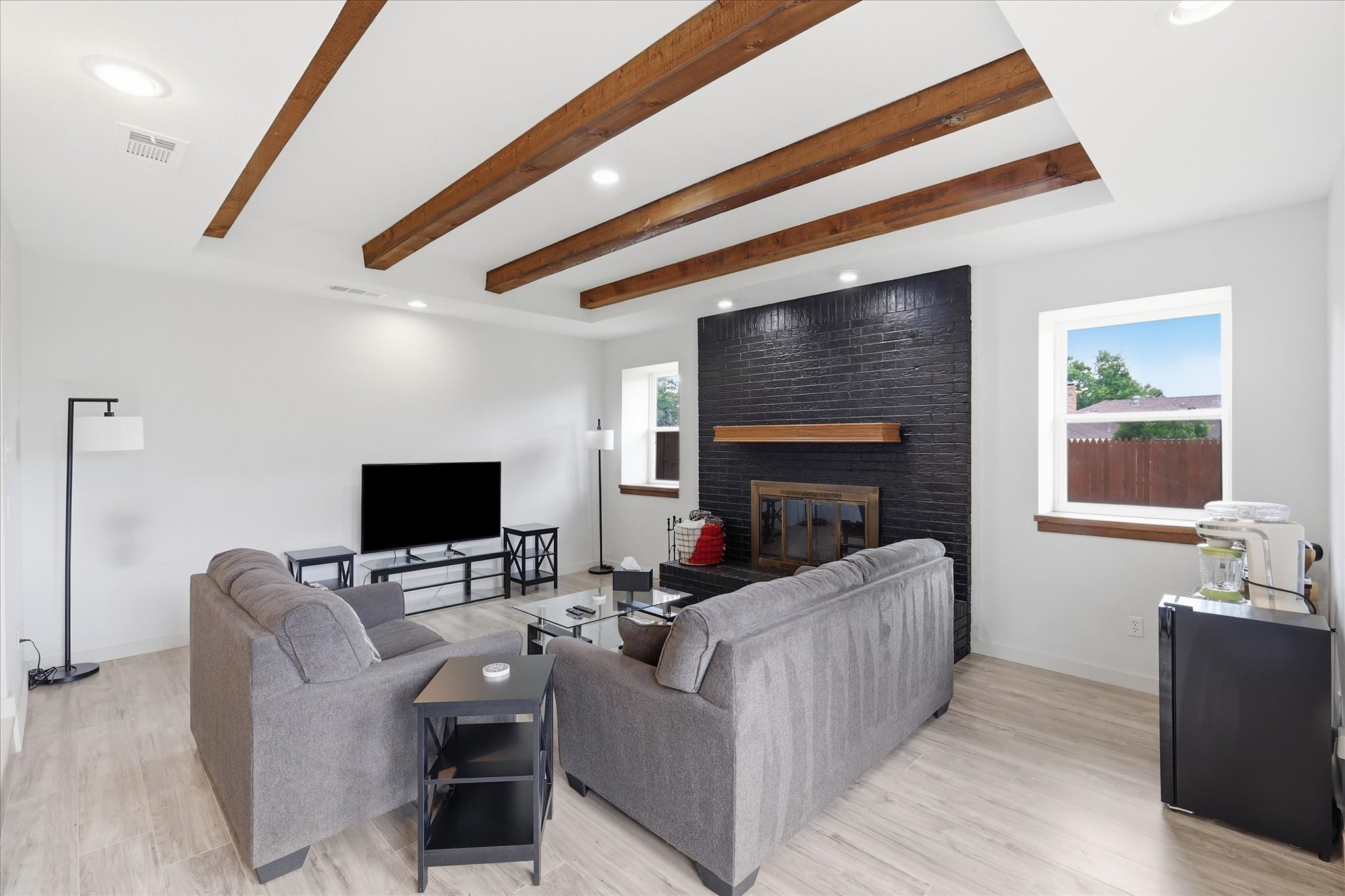 1513 Chisolm Trail