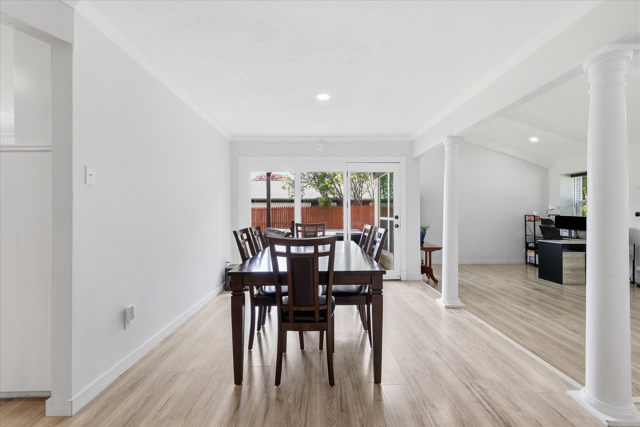 1513 Chisolm Trail