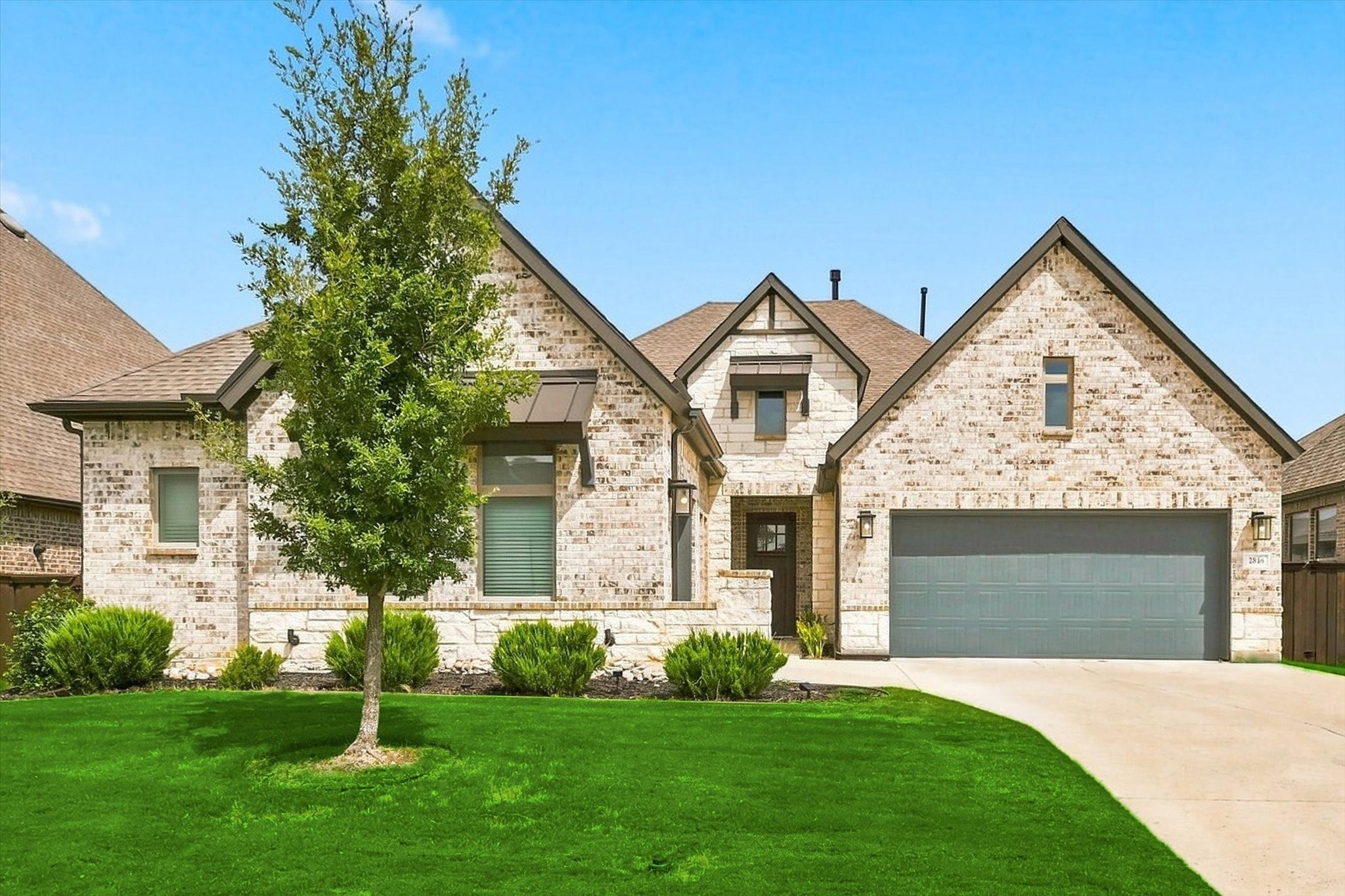 2816 Garrett Drive