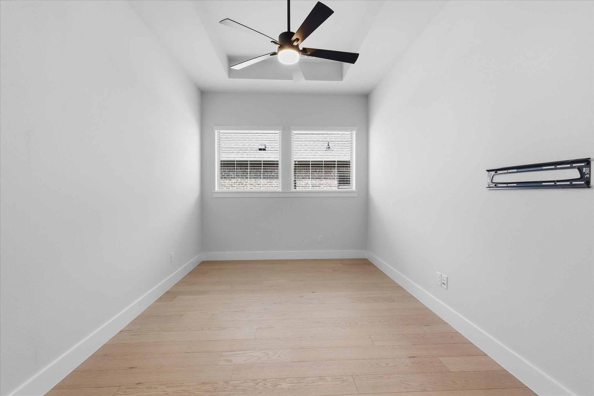 2816 Garrett Drive