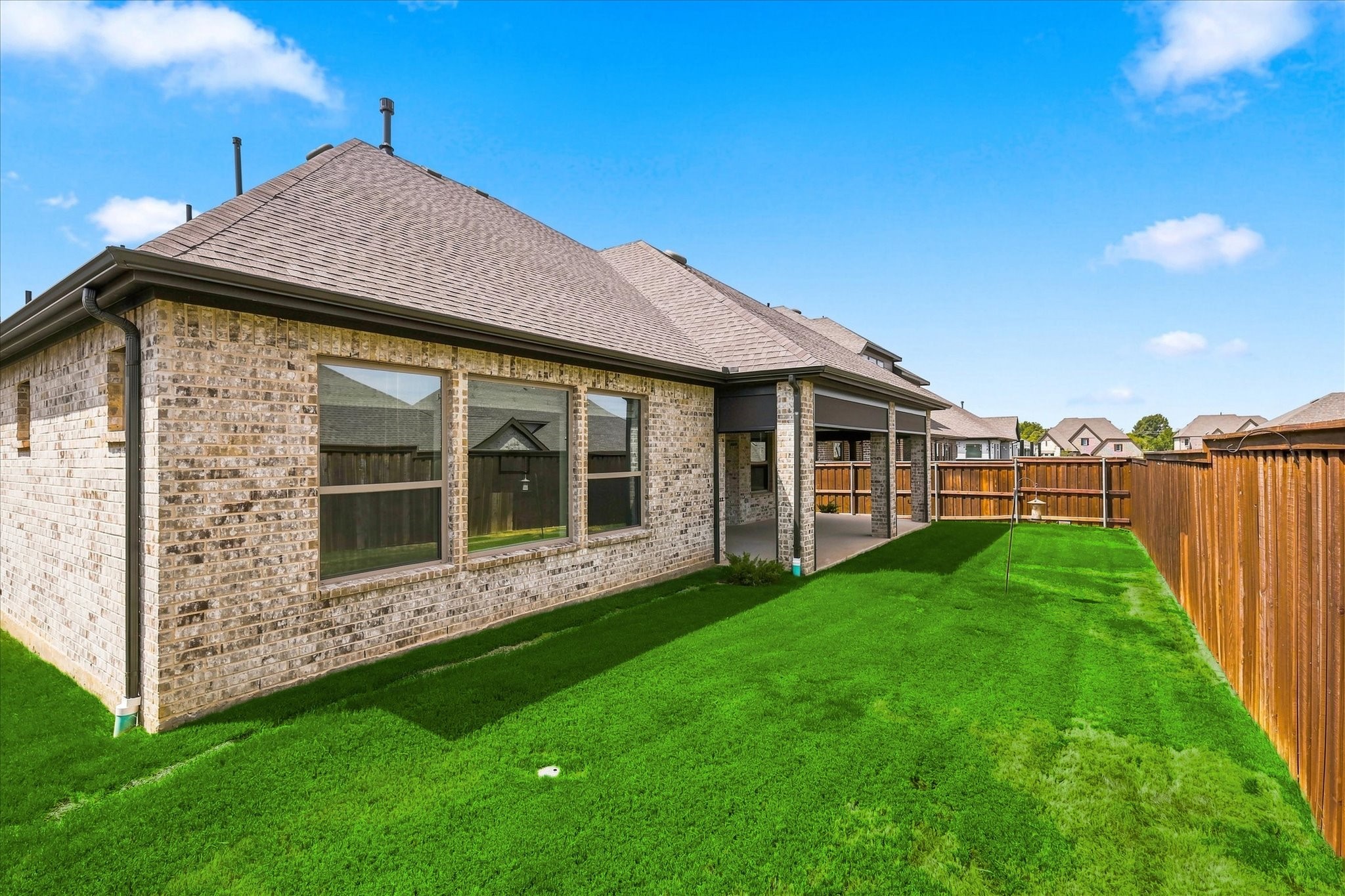 2816 Garrett Drive