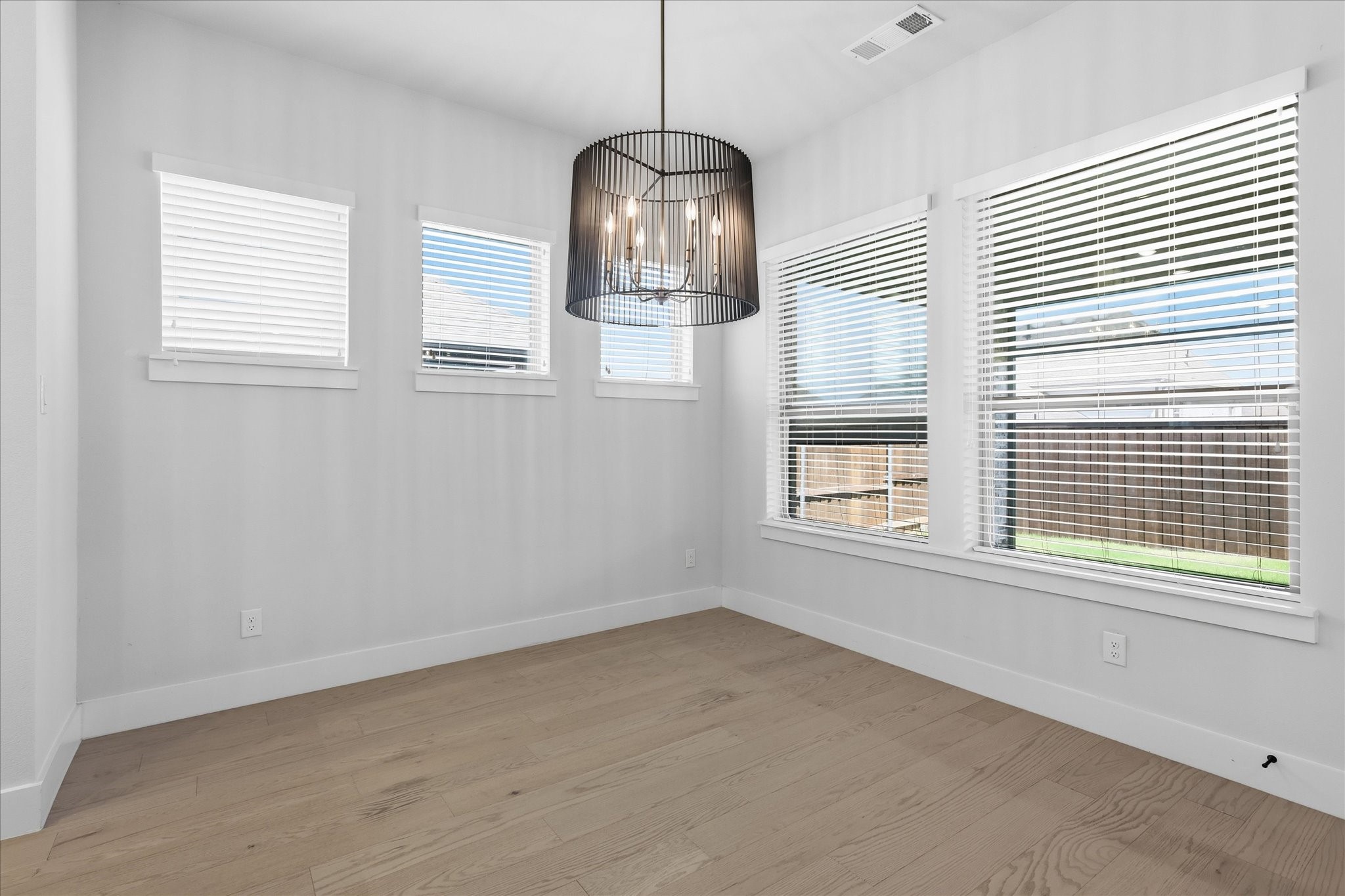 2816 Garrett Drive