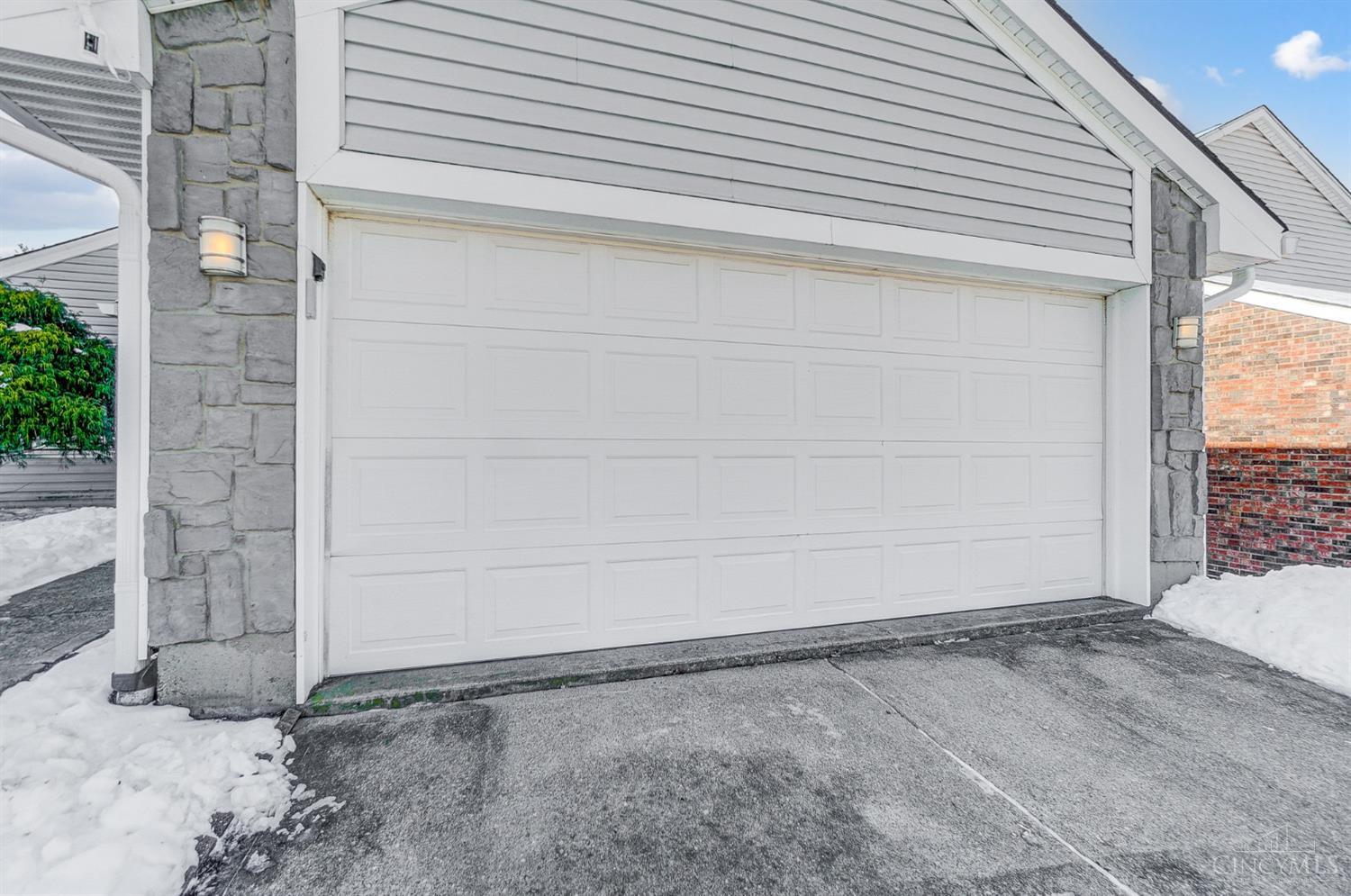 5253 Leatherwood Drive