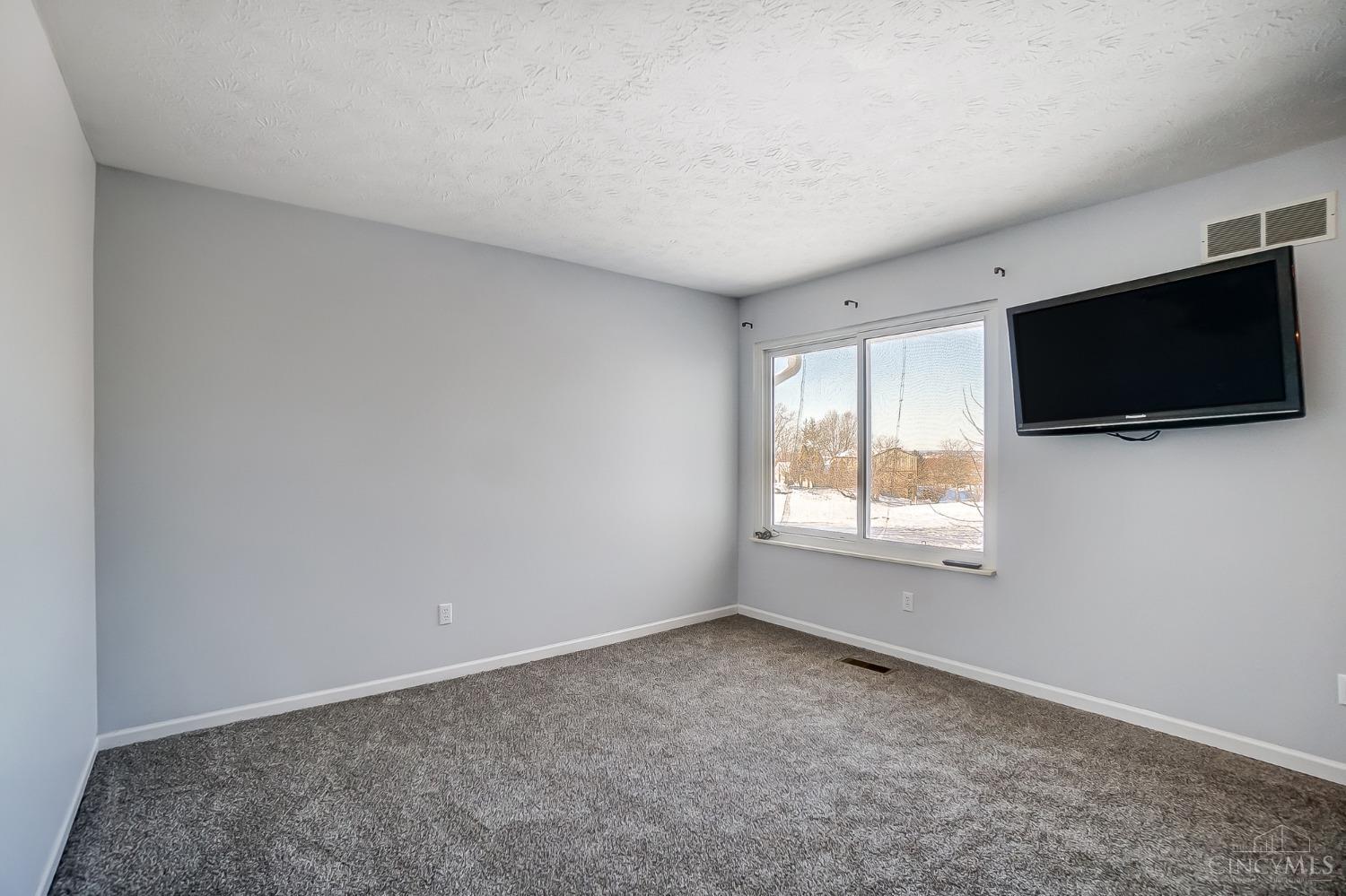 5253 Leatherwood Drive