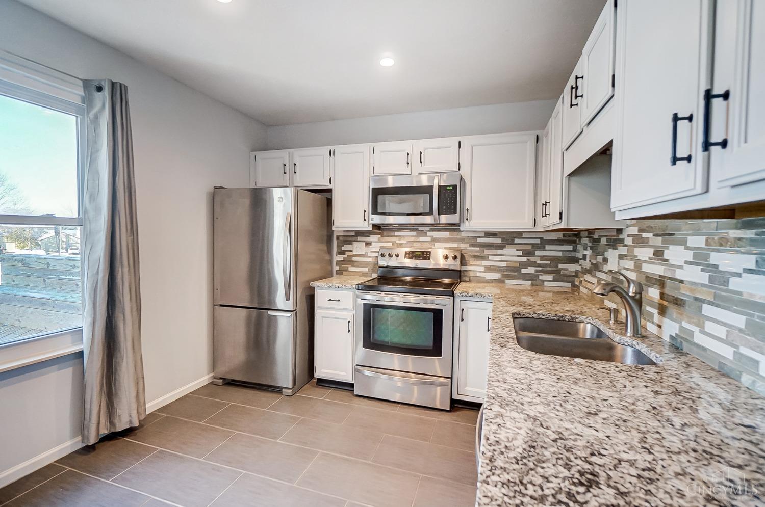 5253 Leatherwood Drive