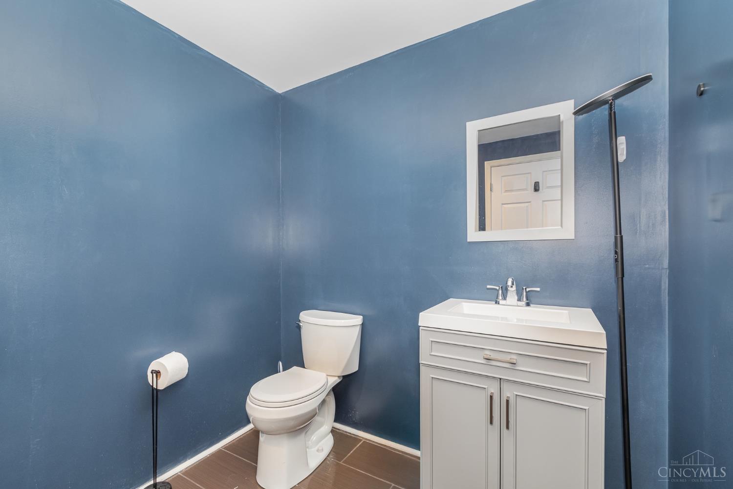 2484 Deercove Court