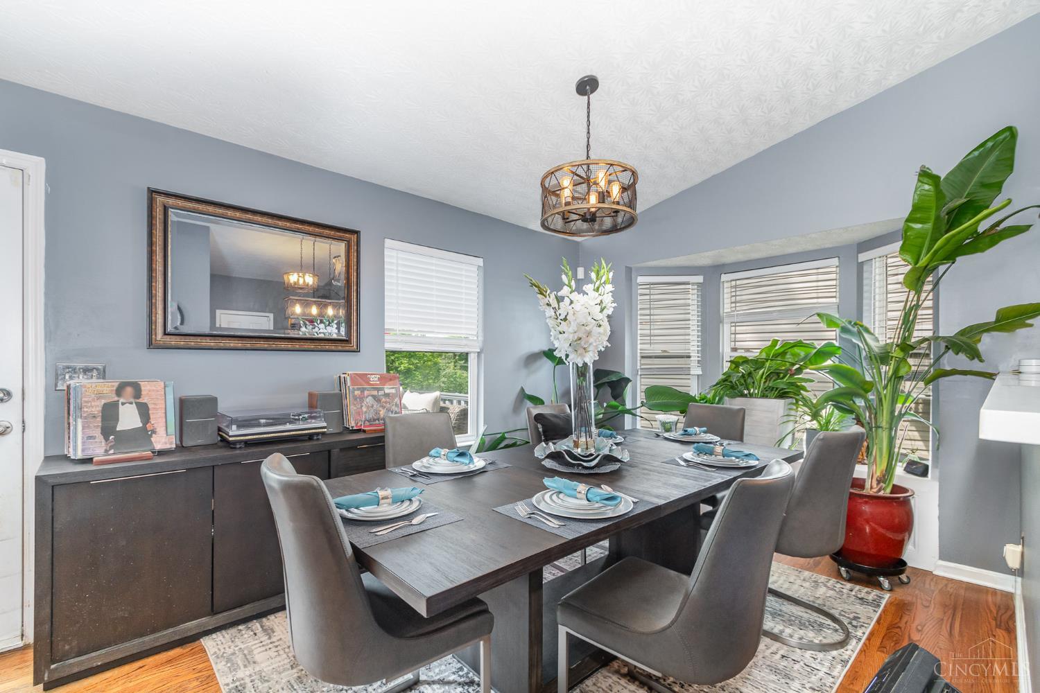 2484 Deercove Court