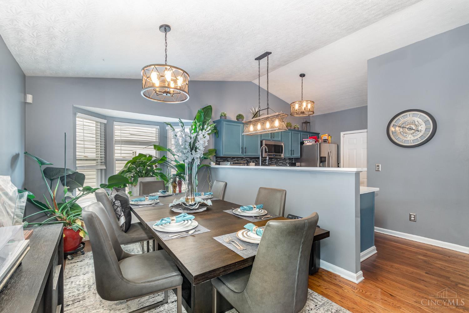 2484 Deercove Court