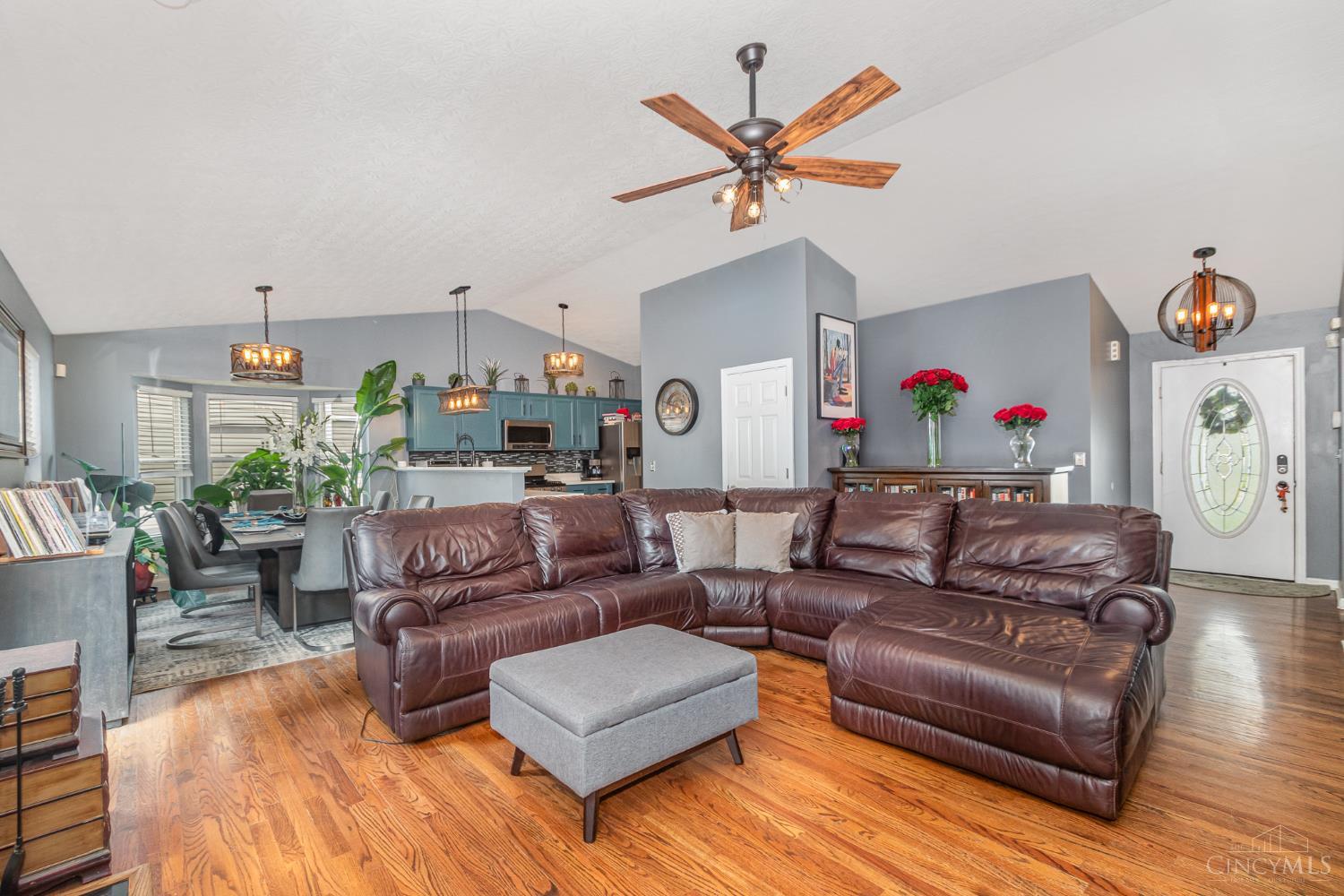 2484 Deercove Court