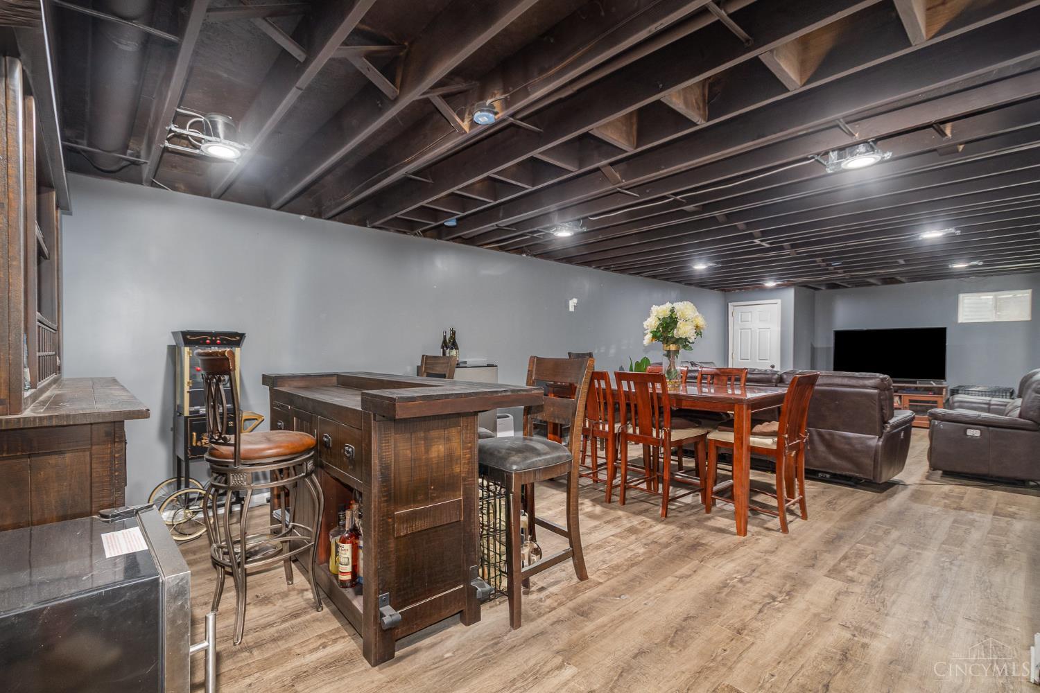 2484 Deercove Court