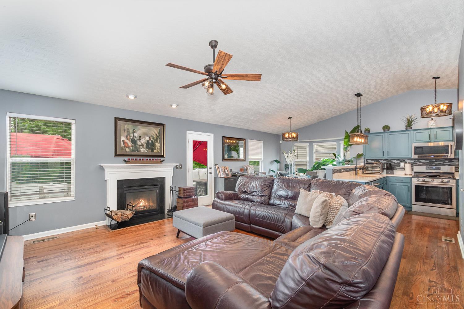 2484 Deercove Court