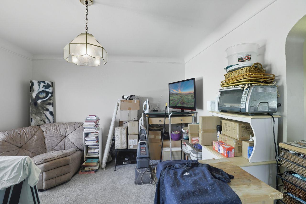 1710 Carrahen Avenue