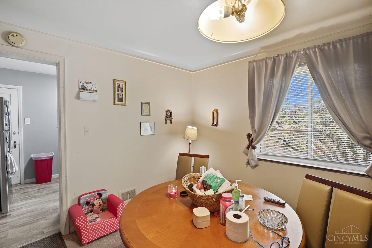 1710 Carrahen Avenue