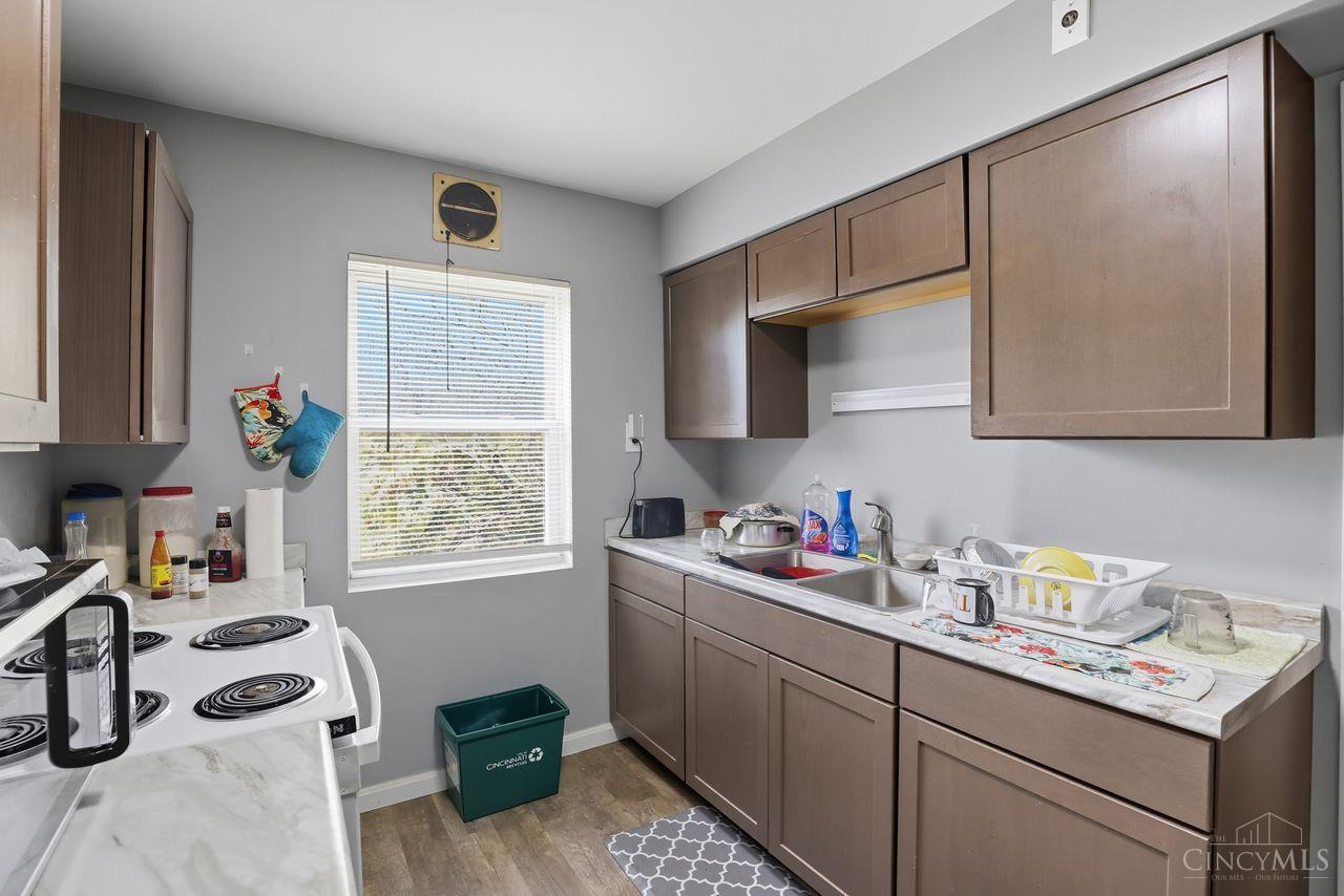 1710 Carrahen Avenue