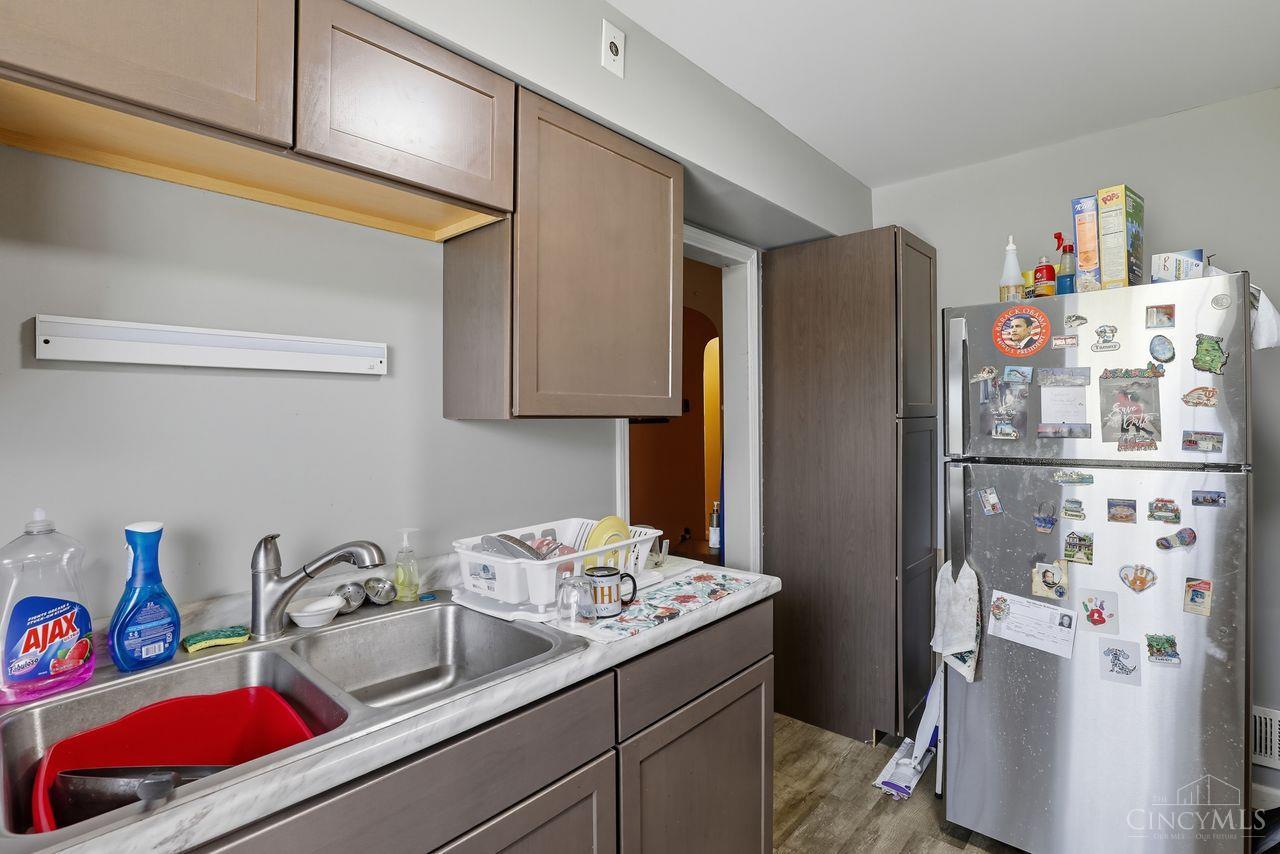 1710 Carrahen Avenue