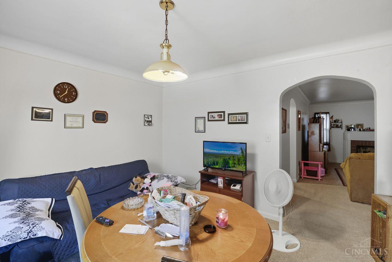 1710 Carrahen Avenue