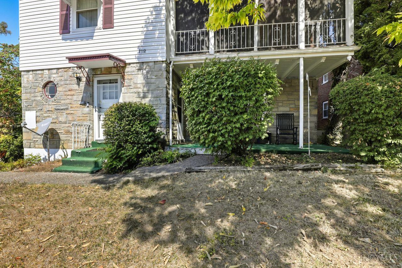 1710 Carrahen Avenue