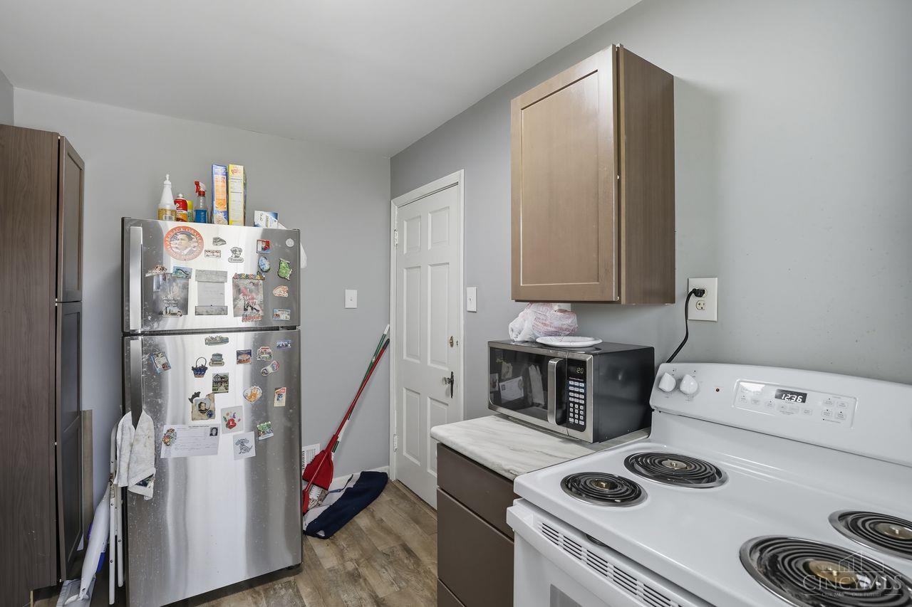 1710 Carrahen Avenue