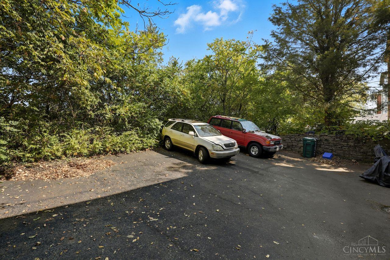 1710 Carrahen Avenue