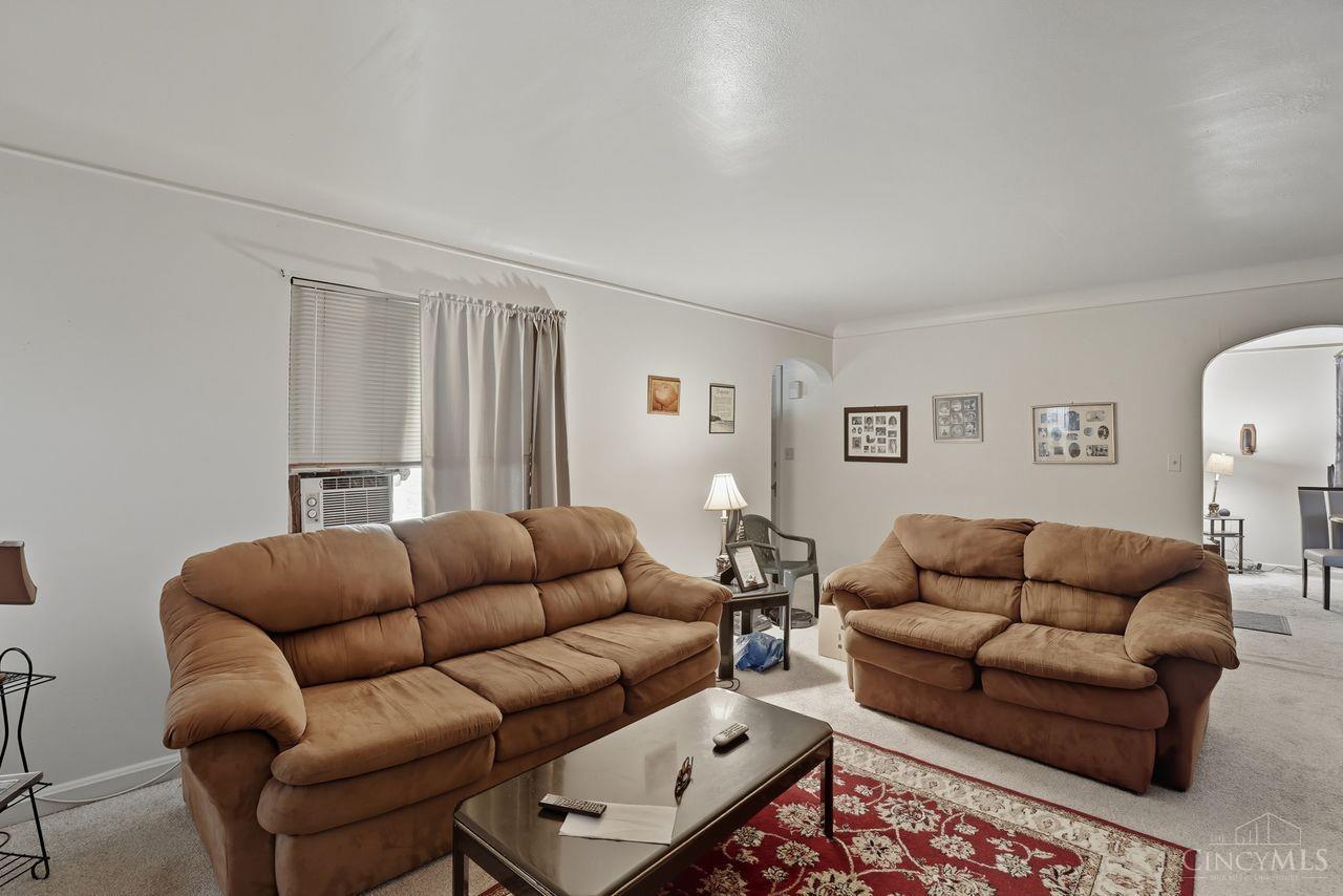 1710 Carrahen Avenue