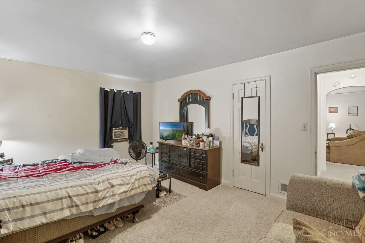 1710 Carrahen Avenue