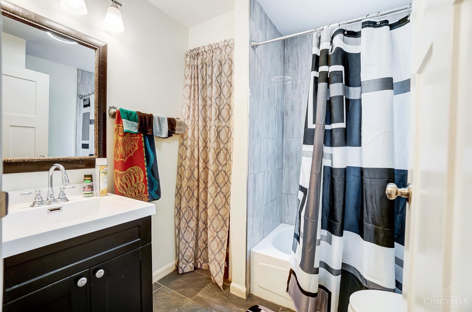 2424 Westwood Northern Boulevard