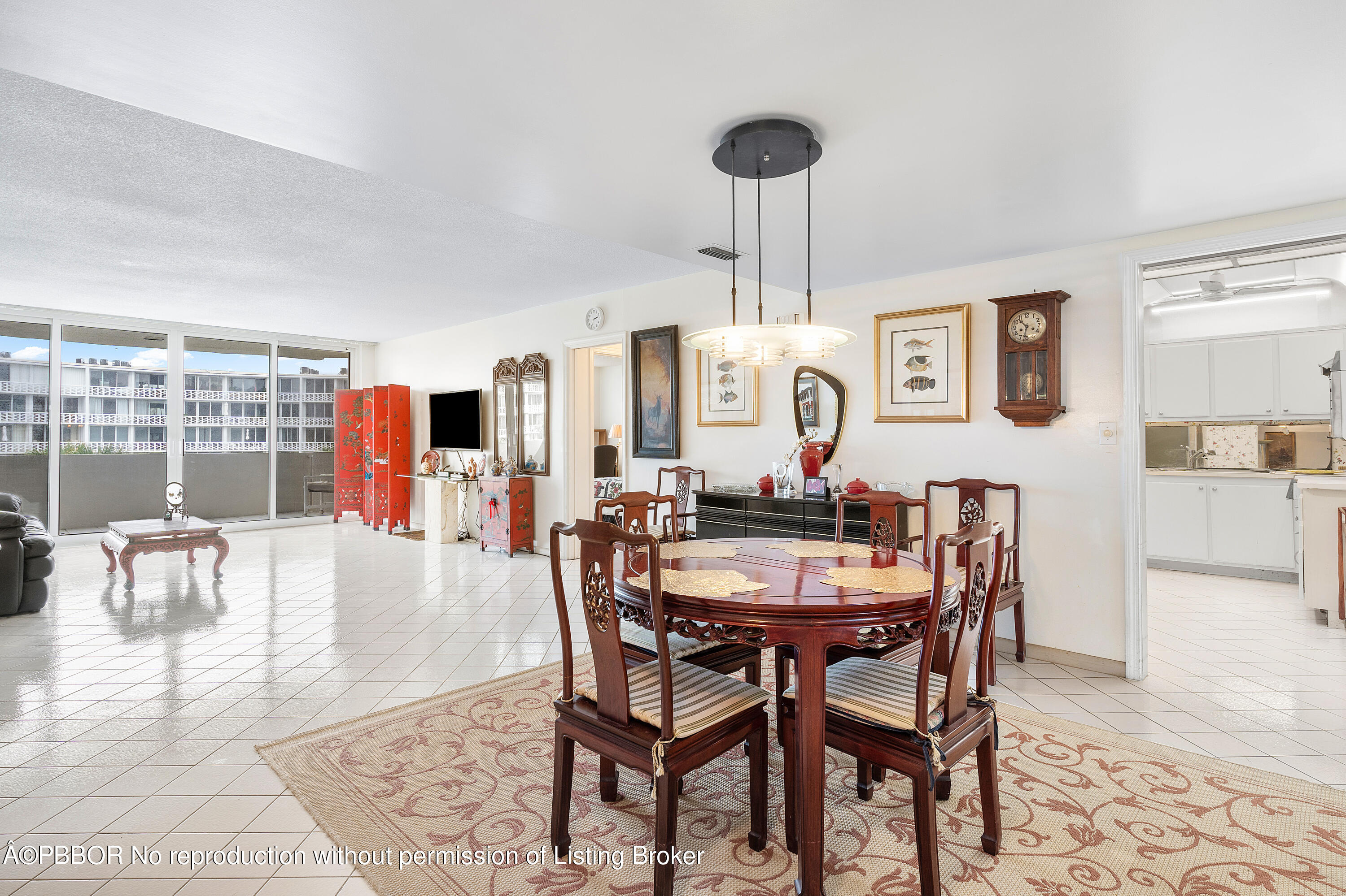 2773 S Ocean Boulevard, 309