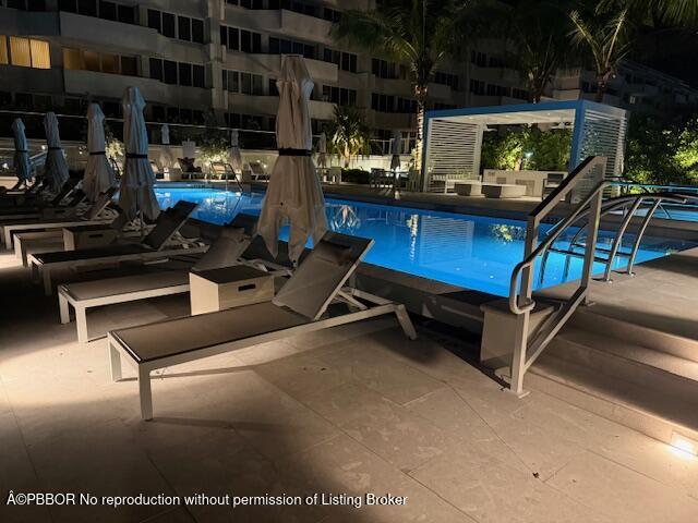 2773 S Ocean Boulevard, 217