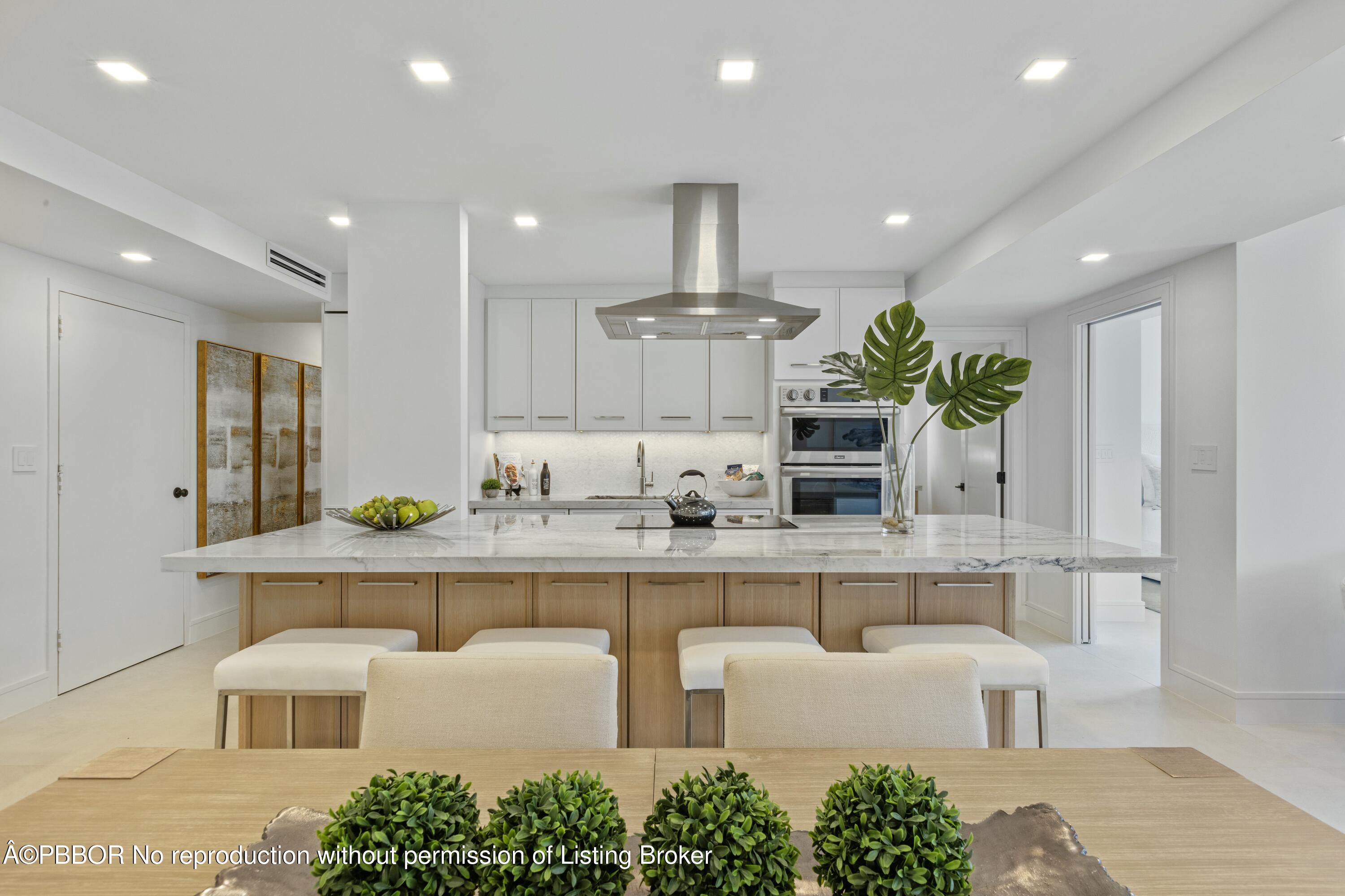 2773 S Ocean Boulevard, 2060