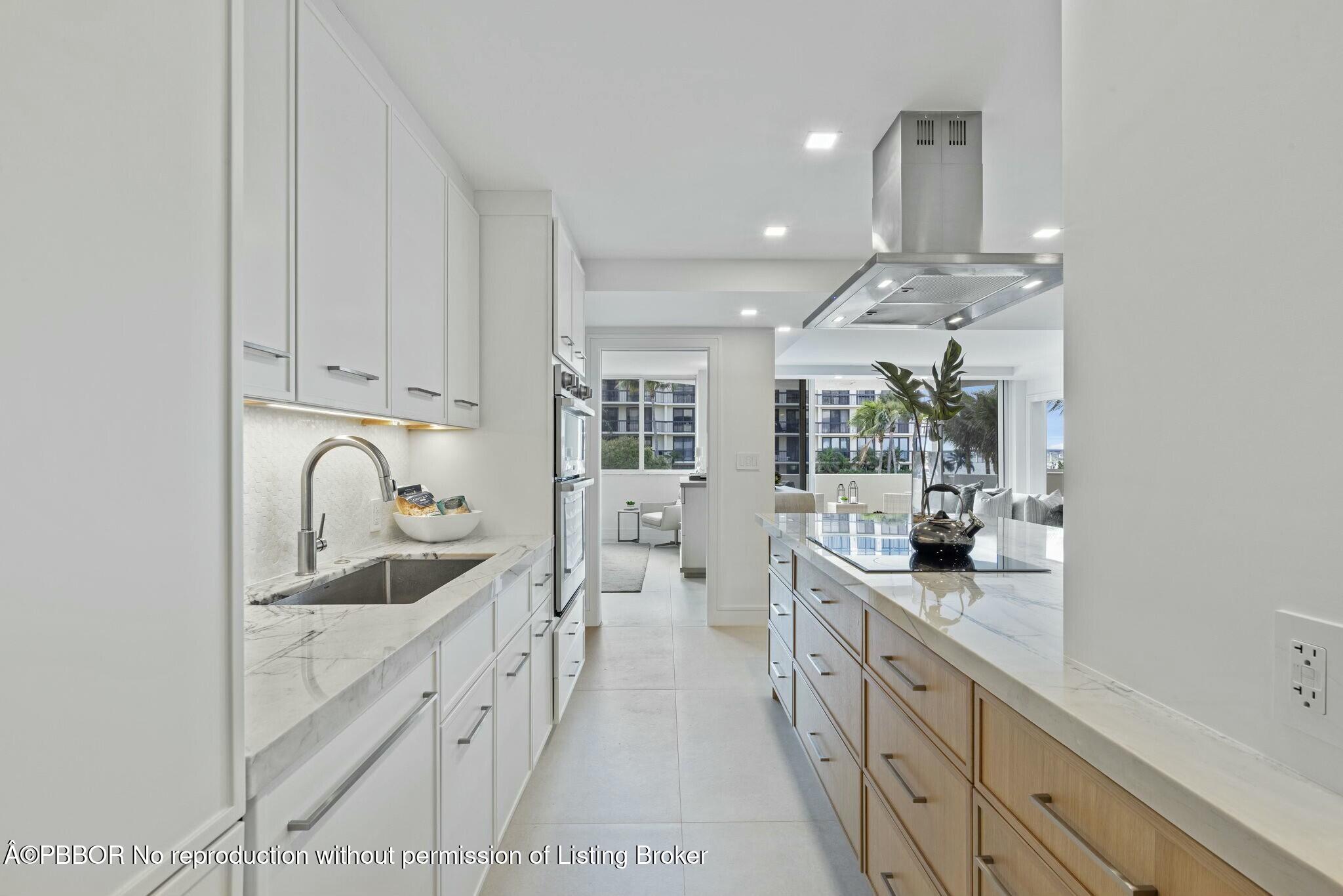 2773 S Ocean Boulevard, 2060