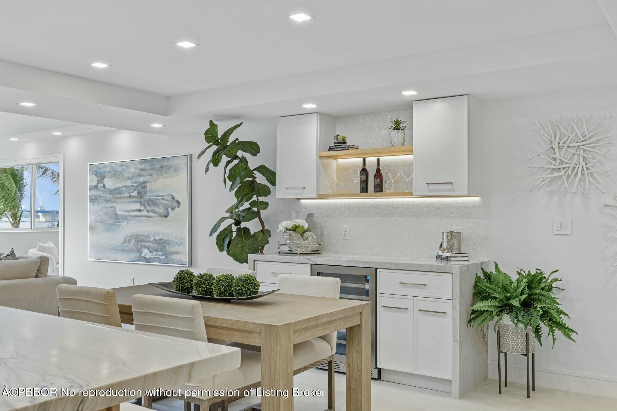 2773 S Ocean Boulevard, 2060