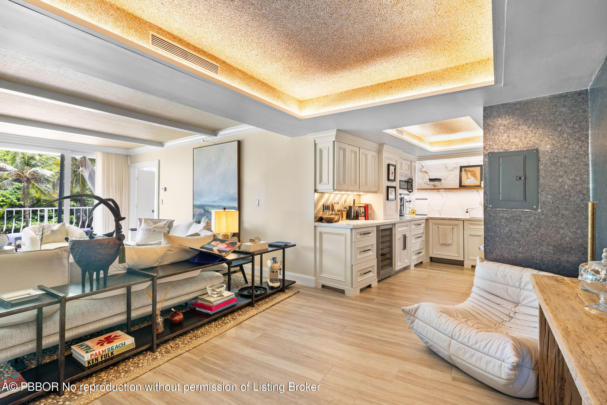 2774 S Ocean Boulevard, 205