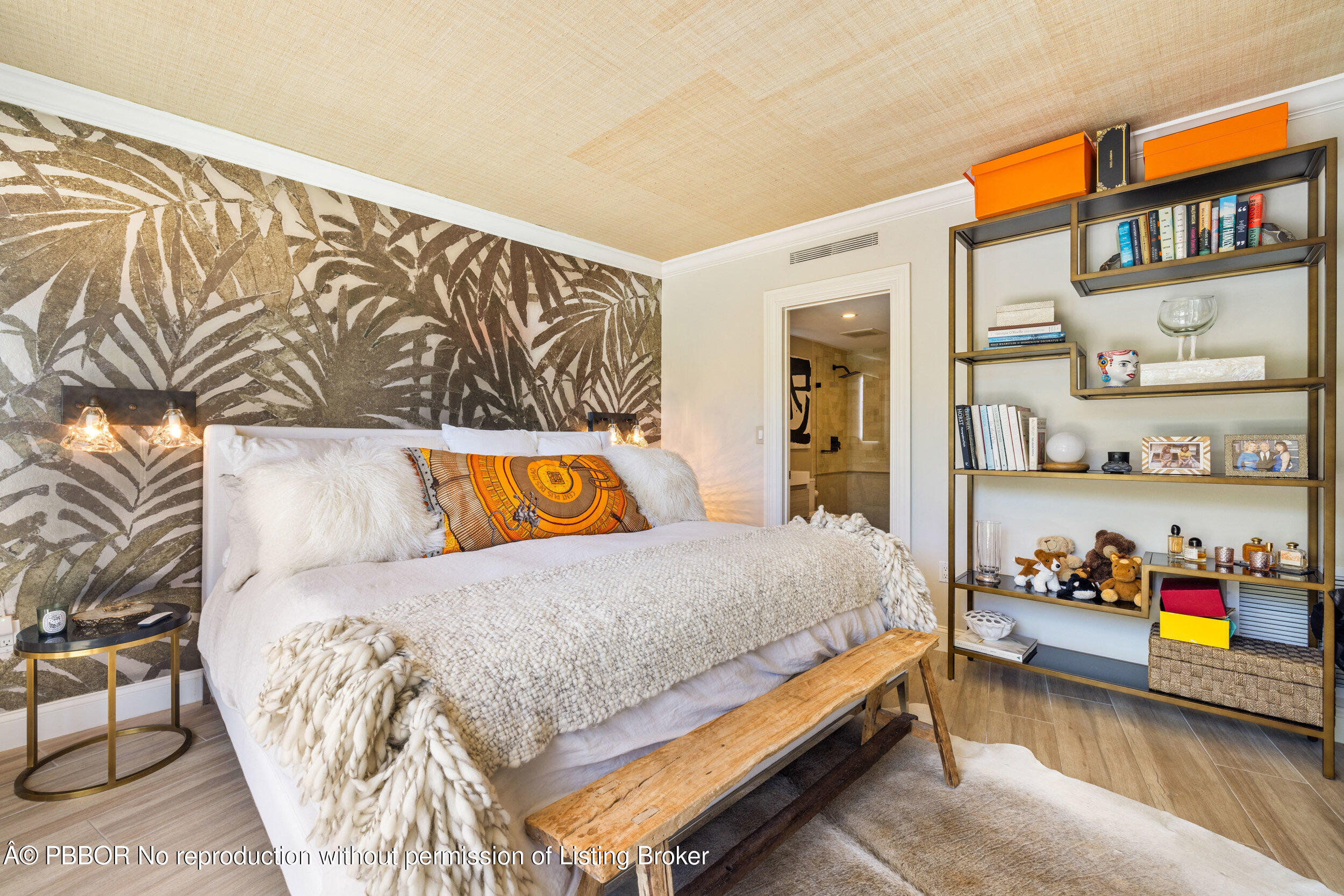 2774 S Ocean Boulevard, 205