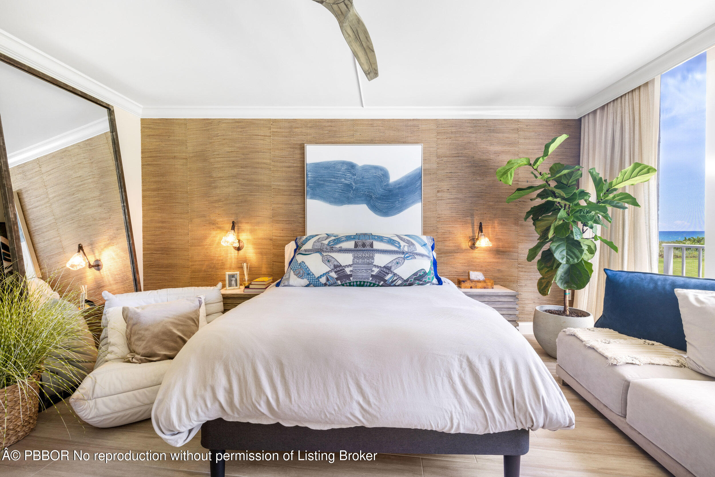 2774 S Ocean Boulevard, 205