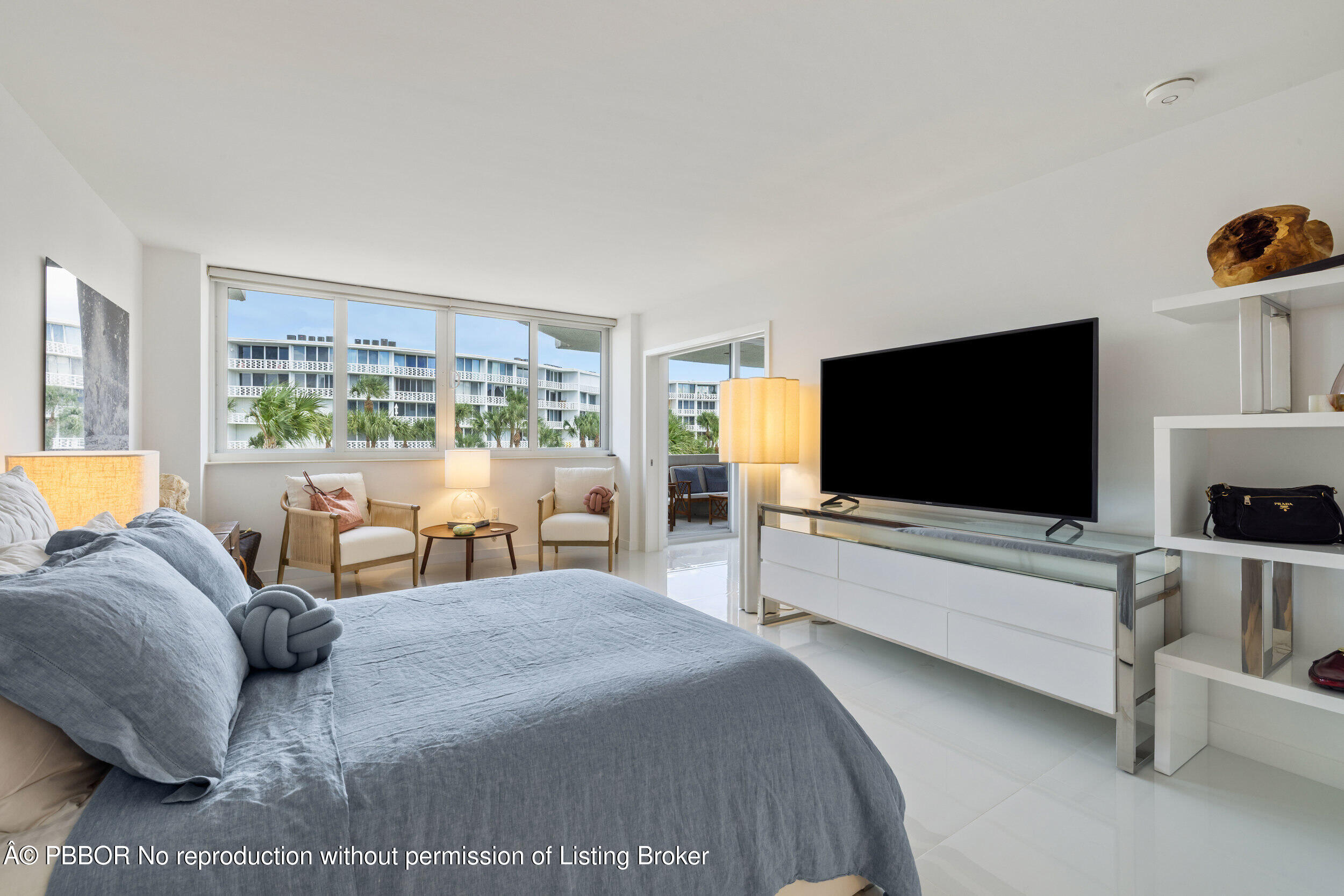 2773 S Ocean Boulevard, 2050