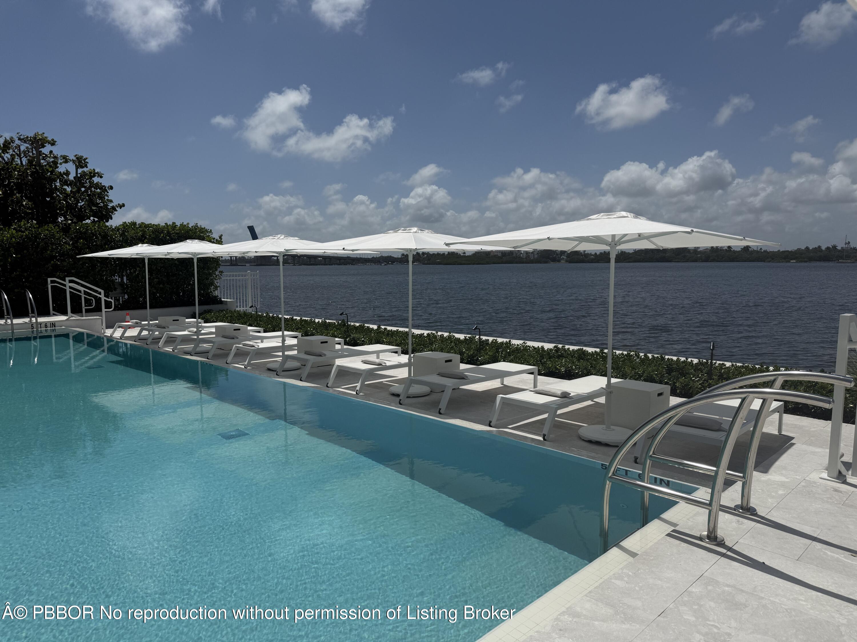 2773 S Ocean Boulevard, 2050