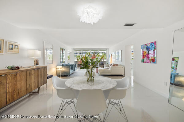 2773 S Ocean Boulevard, 2050