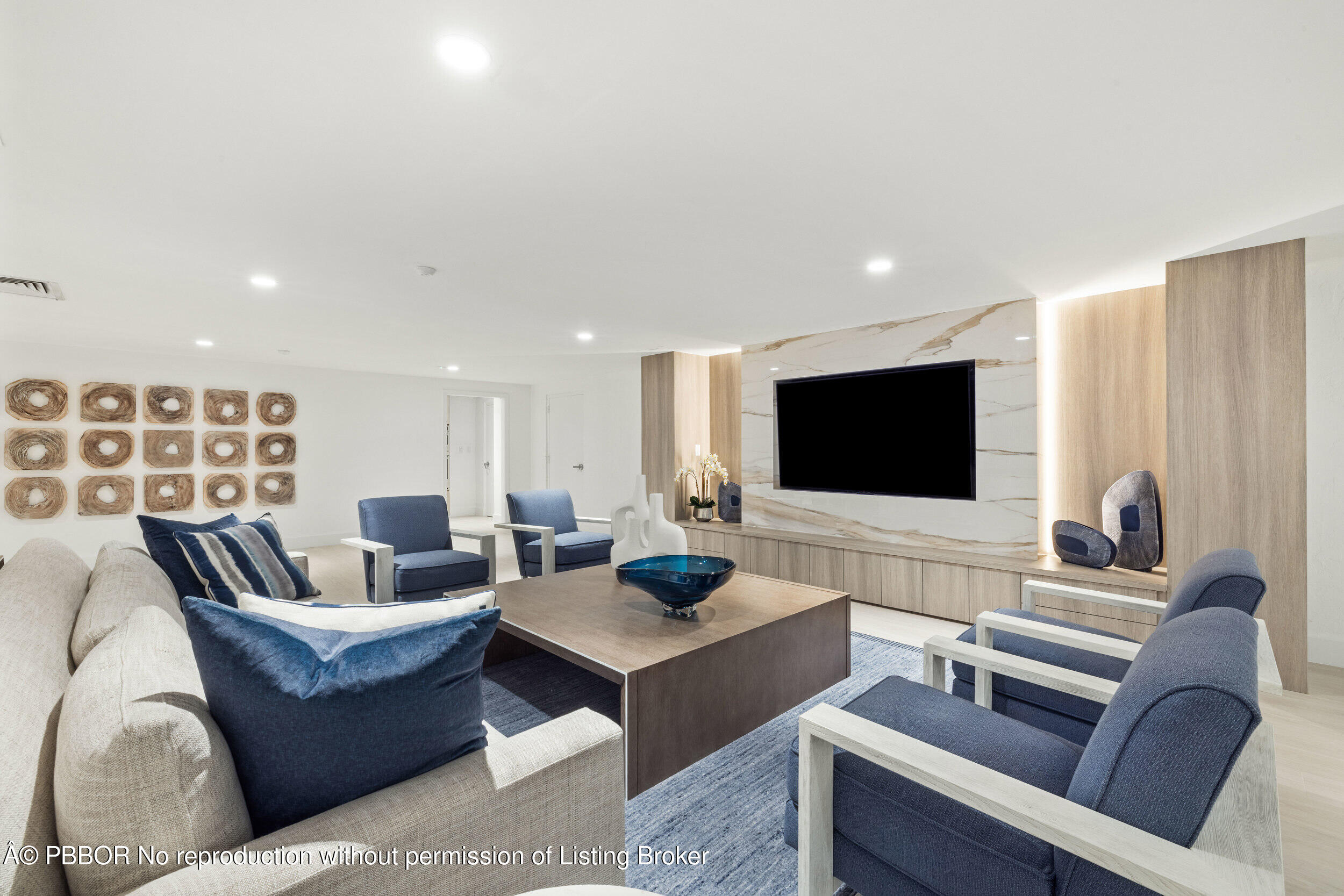 2773 S Ocean Boulevard, 2050